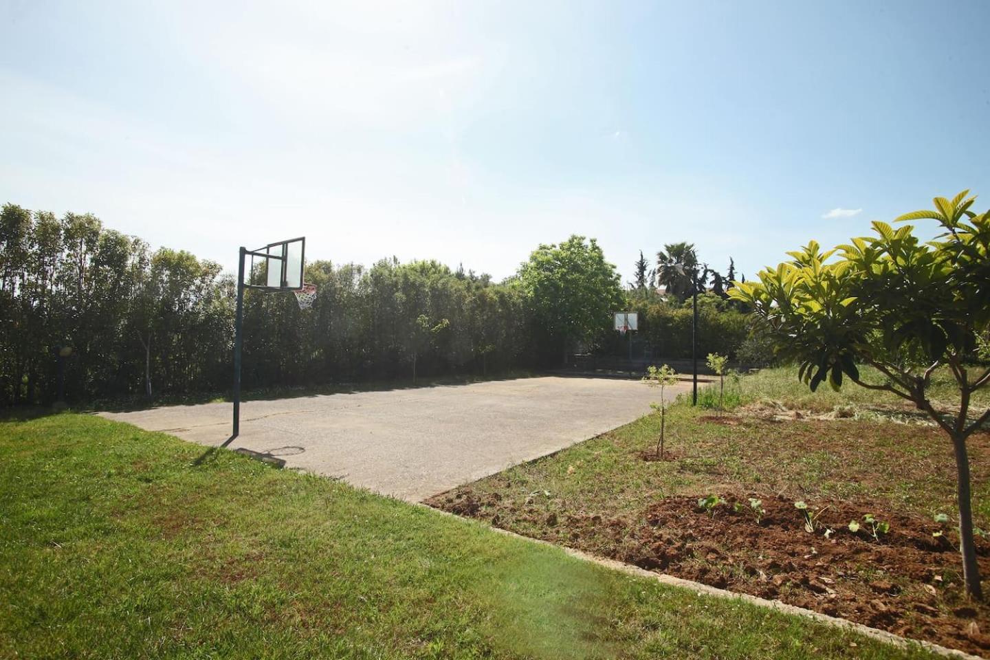 Villa photo 3