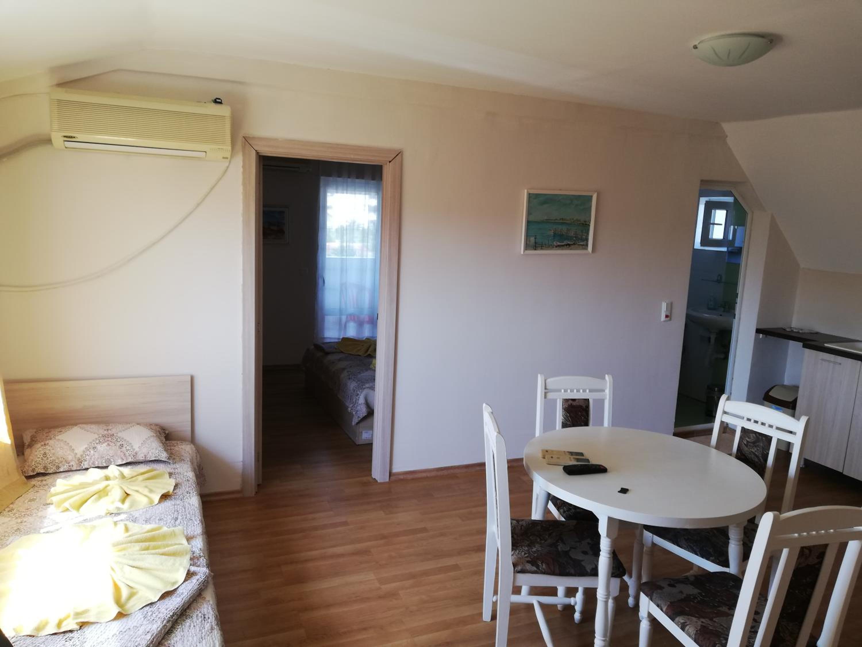 Apartment with Balcony photo 1