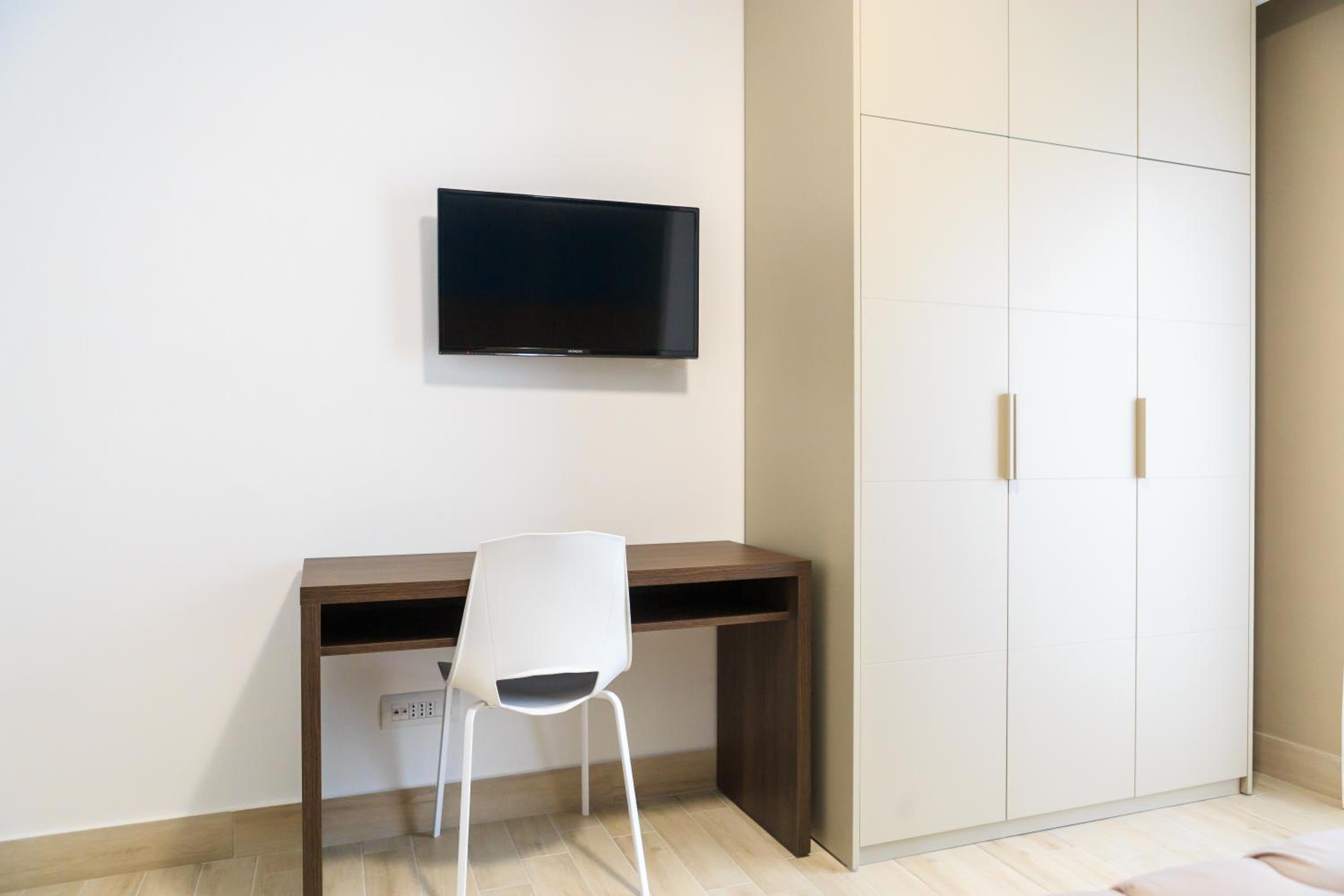 Superior Double Room - Photo 8