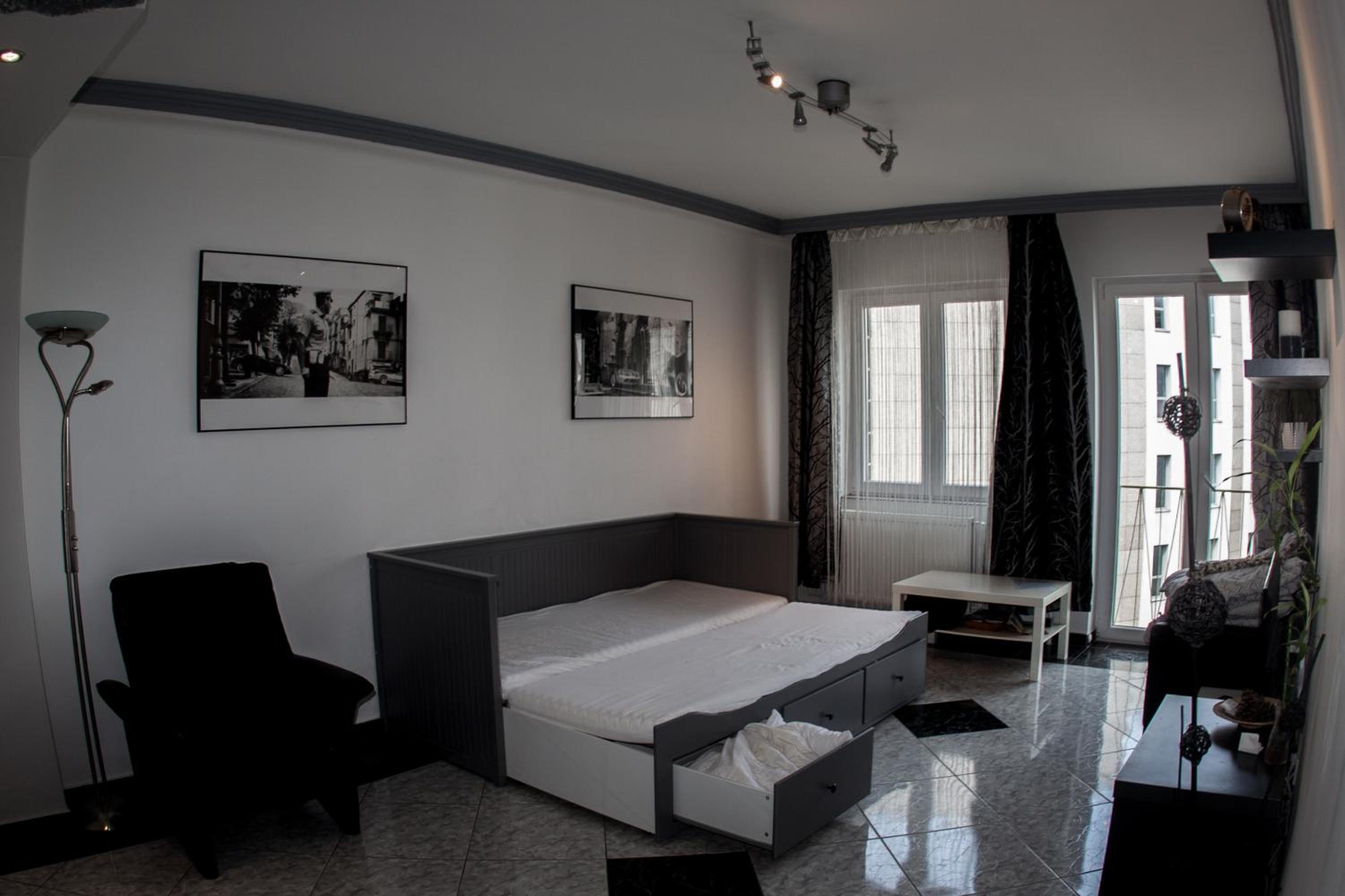 Deluxe Apartment - Photo 16