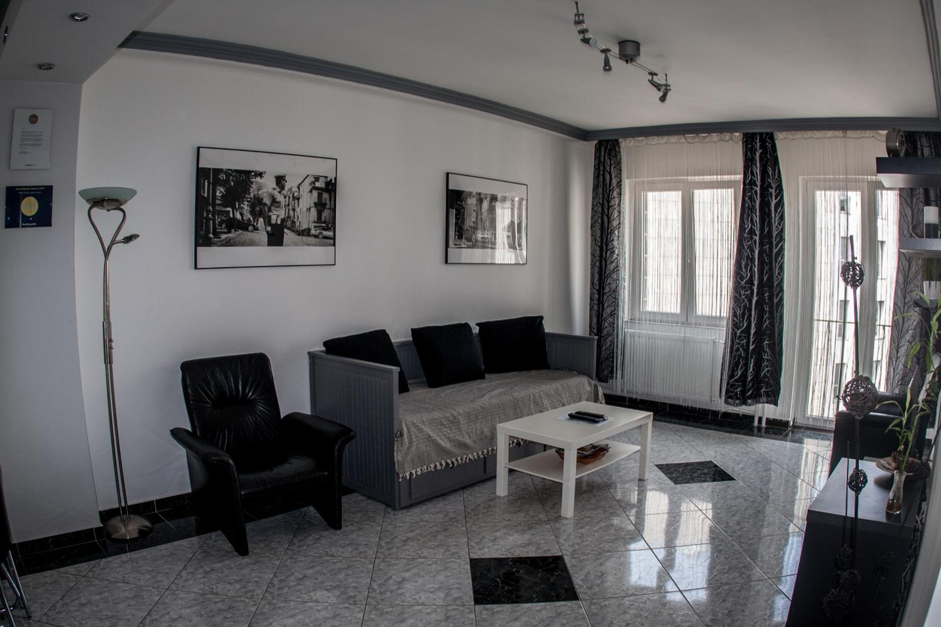 Deluxe Apartment - Photo 17
