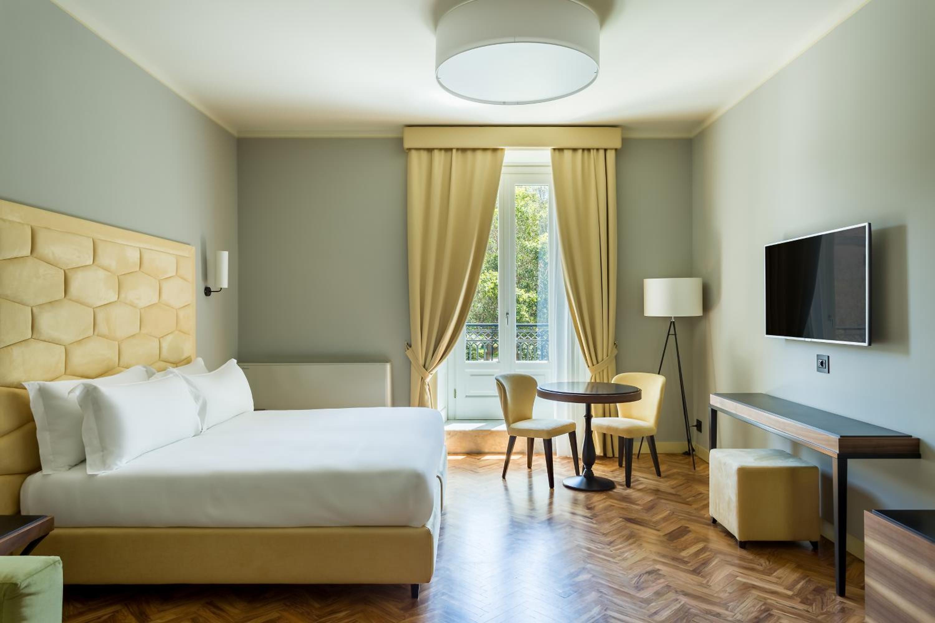 Superior Double or Twin Room - Photo 6