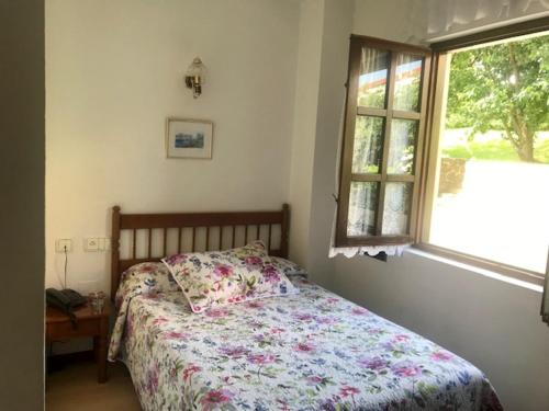 Small Single Room photo 1