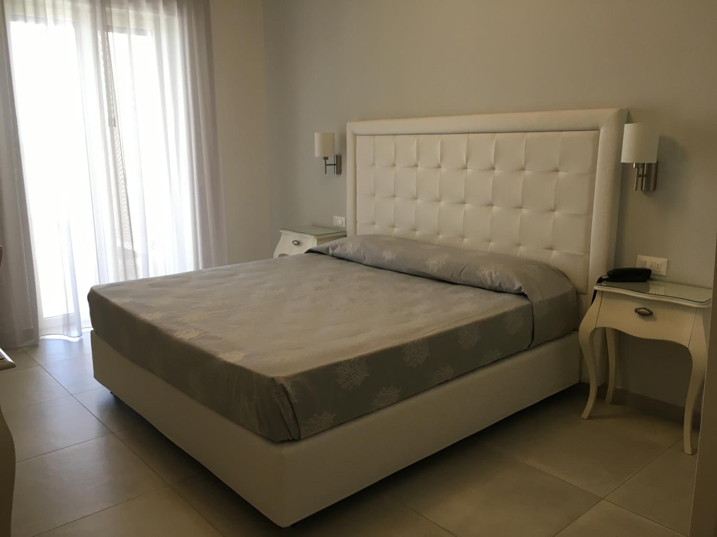 Double Room - Beach Package photo 3