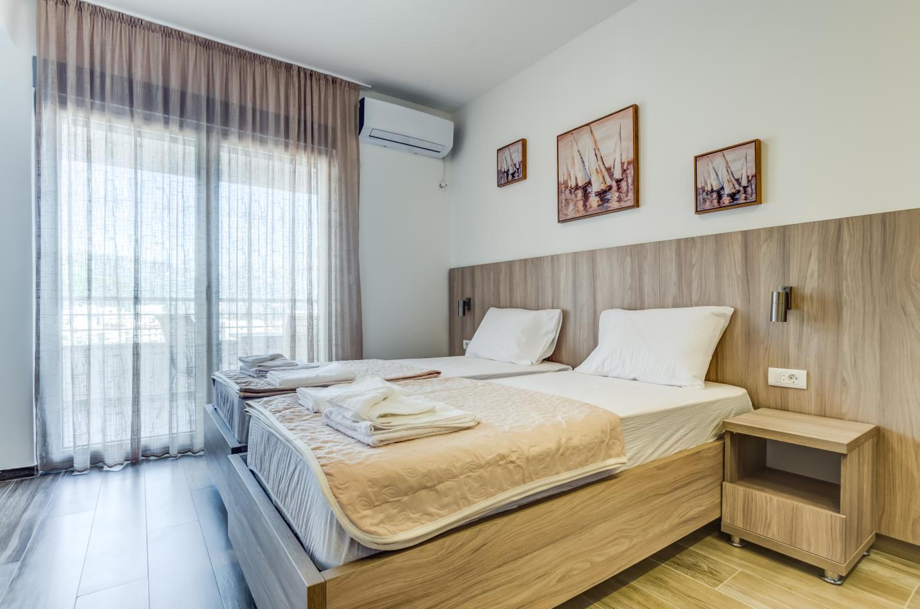 Suite Apartment with Sea View photo 2