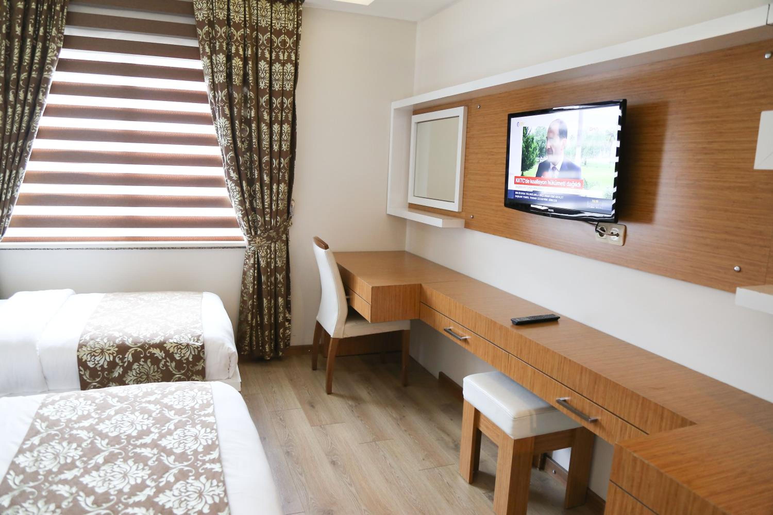 Standard Quadruple Room photo 2