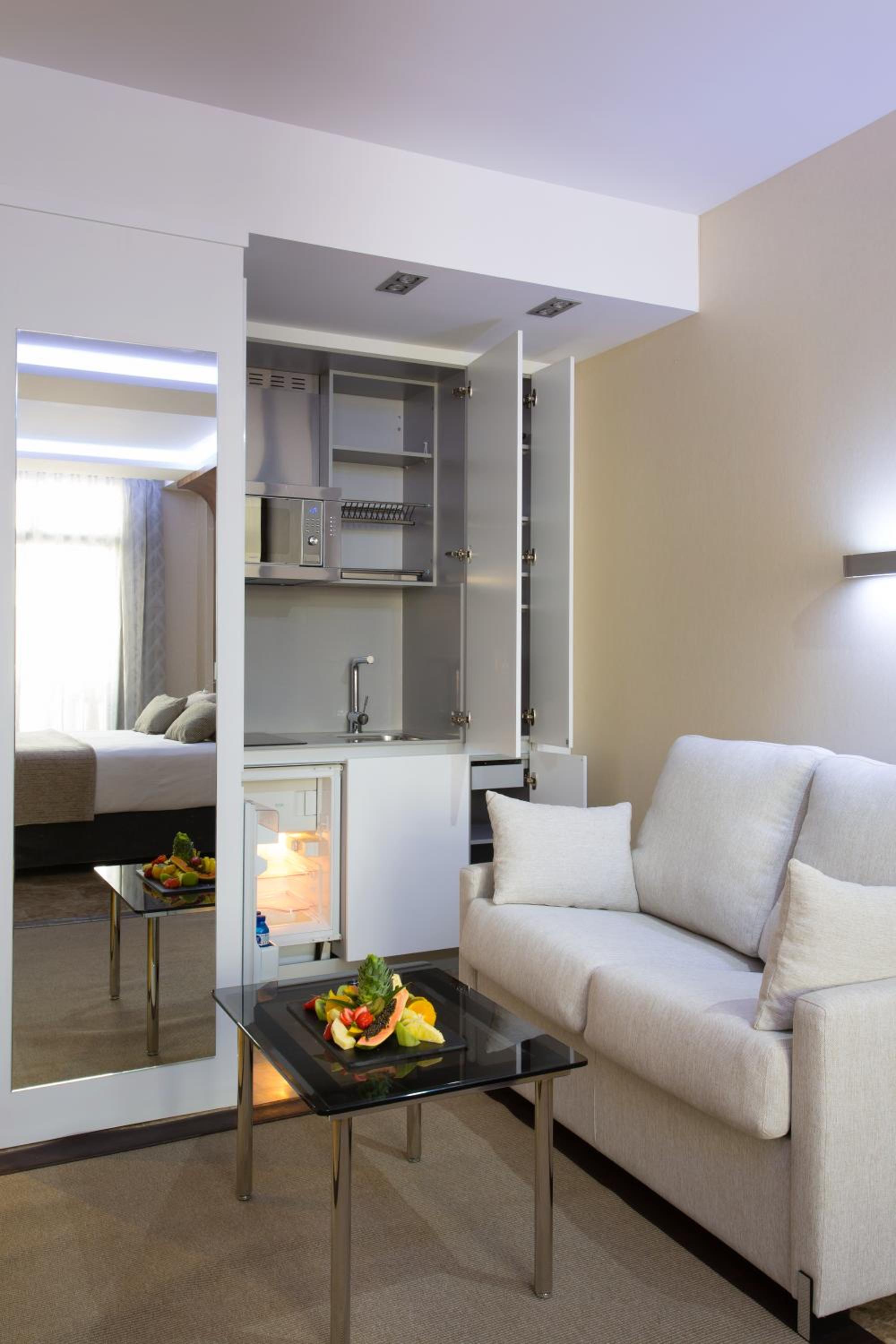 Double or Twin Room - Photo 5