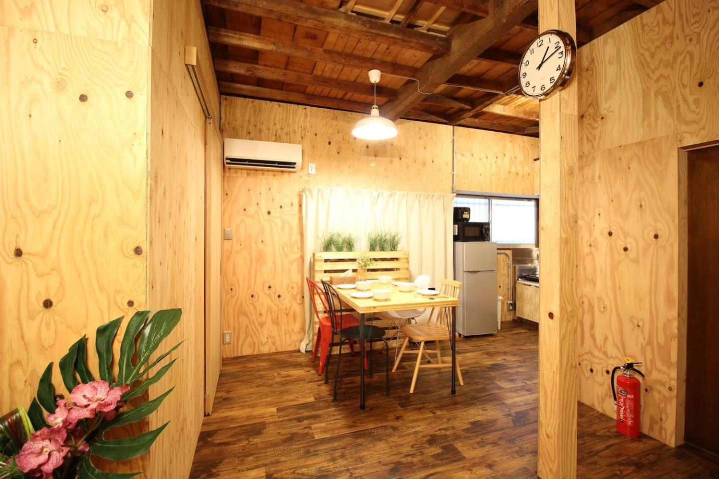 Two-Bedroom House photo 2