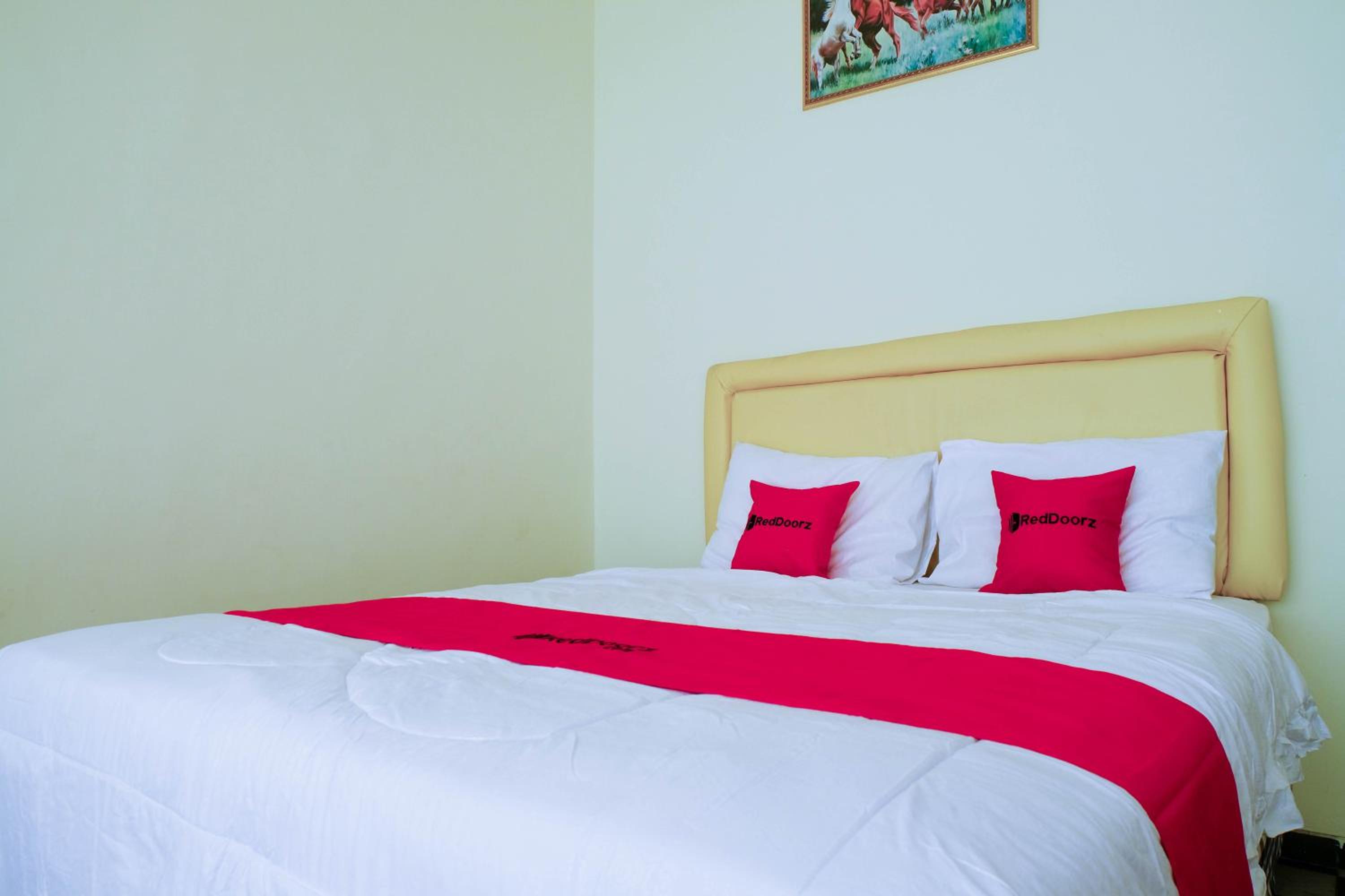 Standard Double Room - Photo 4
