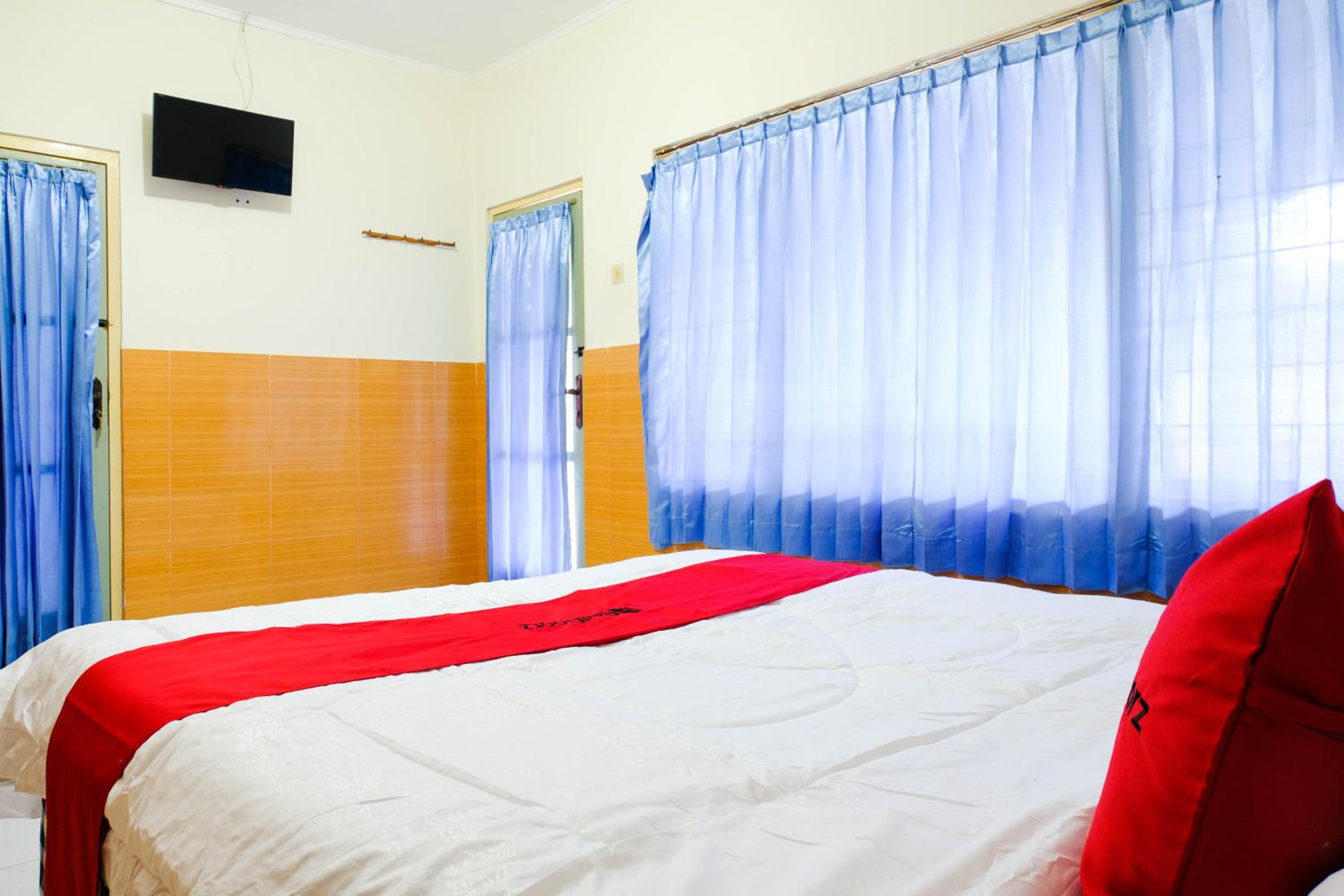 Deluxe Double Room - Photo 3