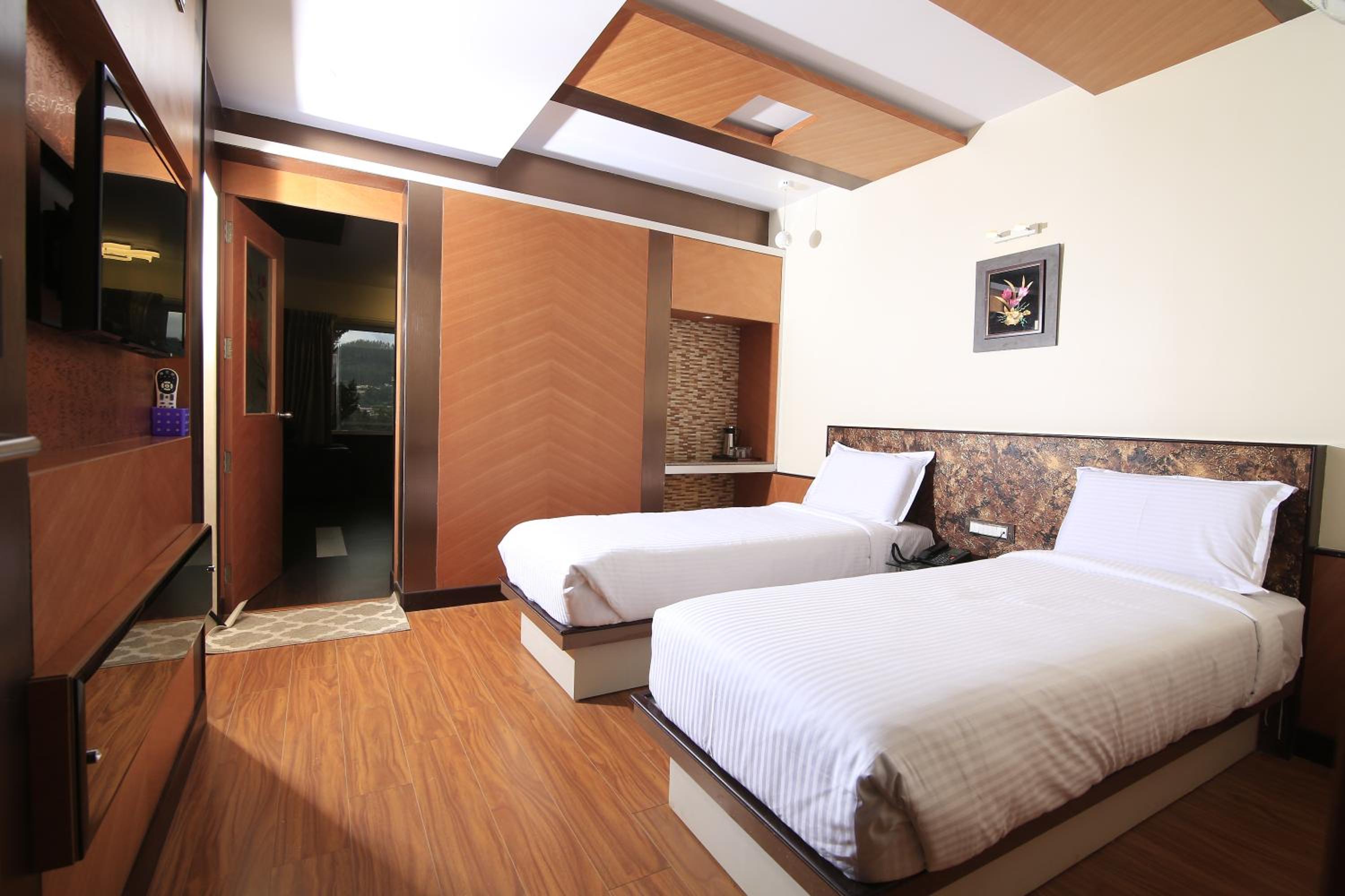 Family Suite - Photo 15