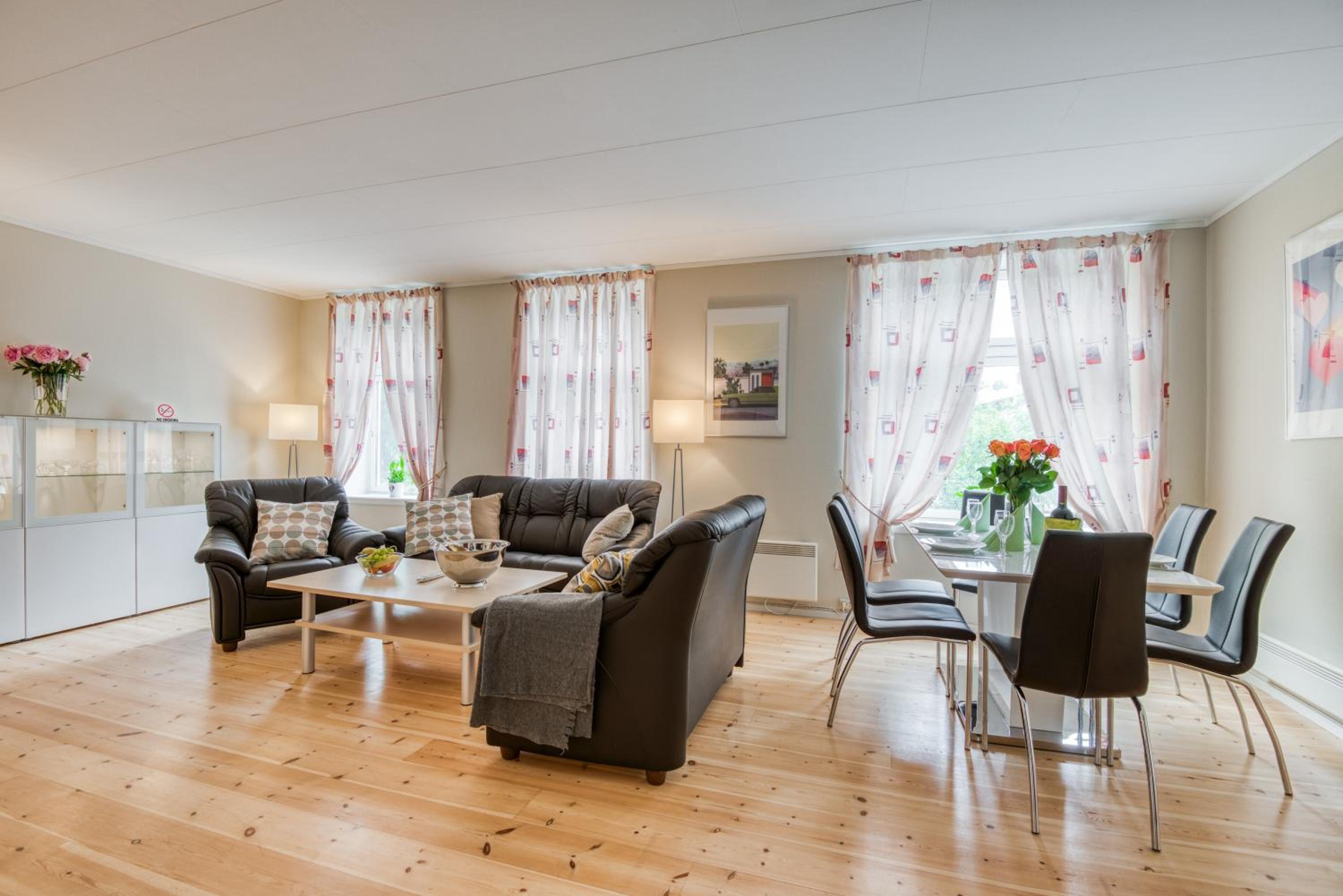 Three-Bedroom Apartment - Photo 1