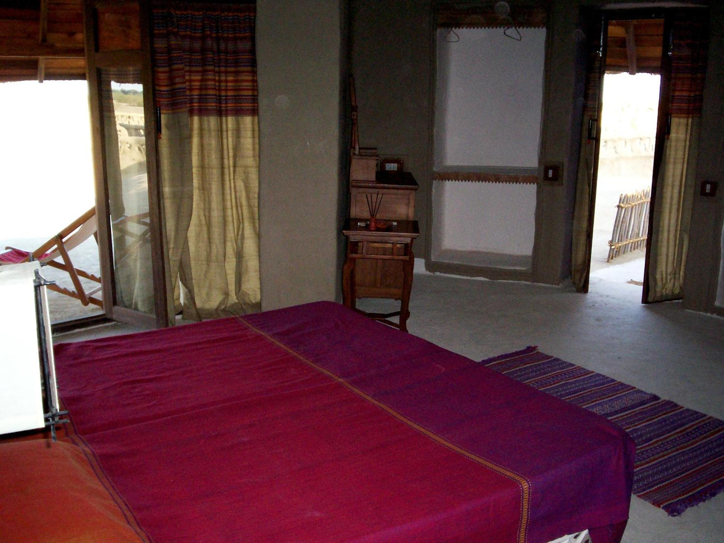 Double Room with Private External Bathroom photo 2