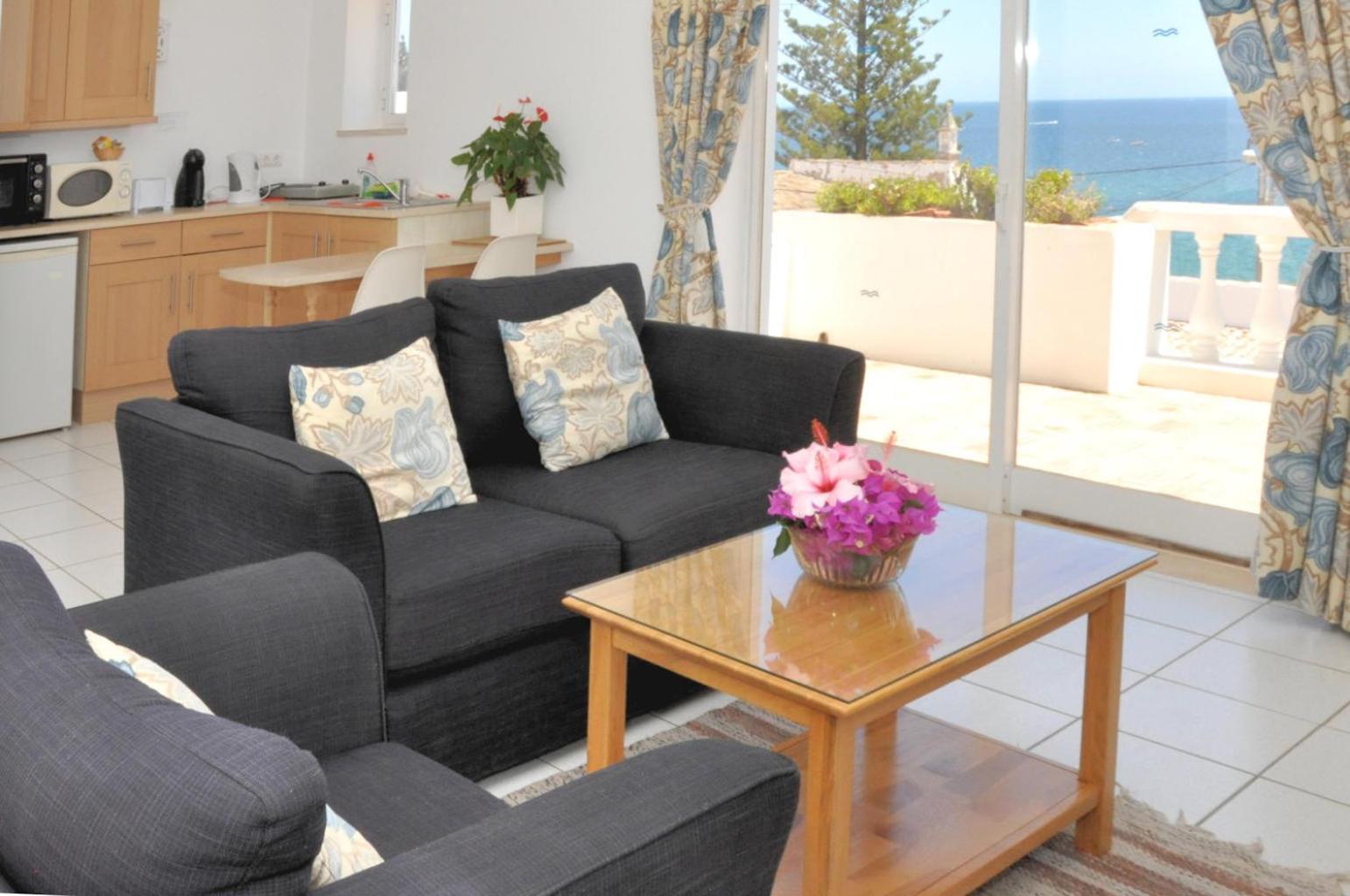 Three-Bedroom Villa photo 1