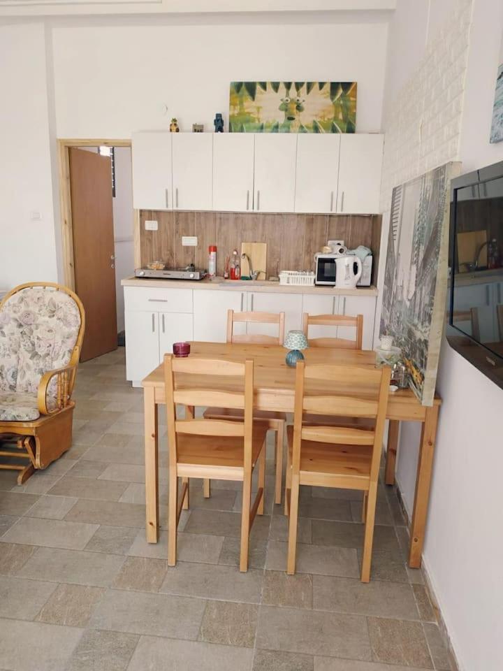 One-Bedroom Apartment - Photo 34