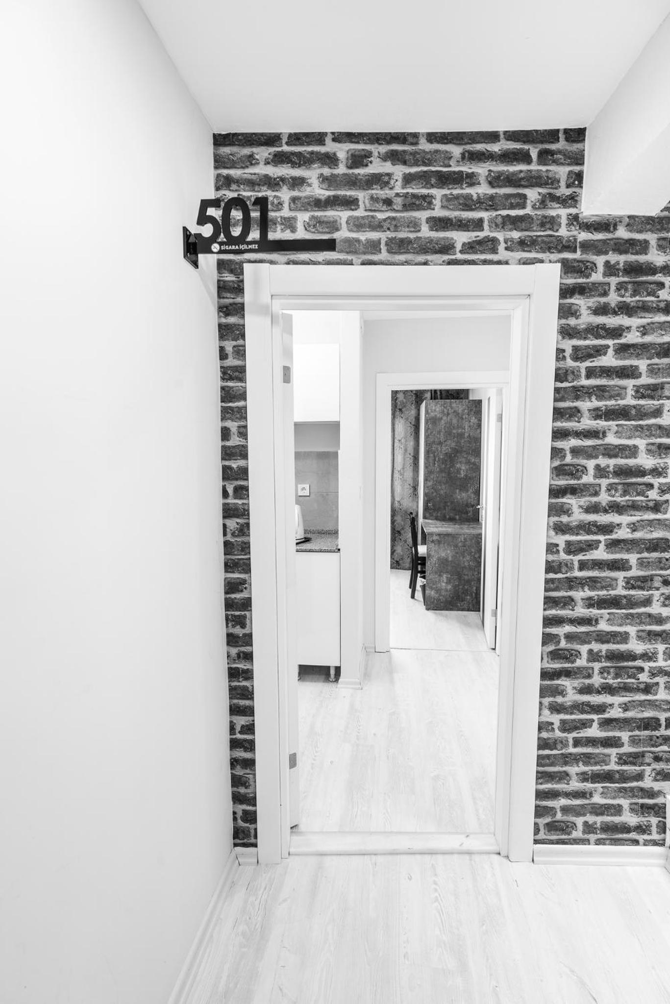 Family Room - Photo 1