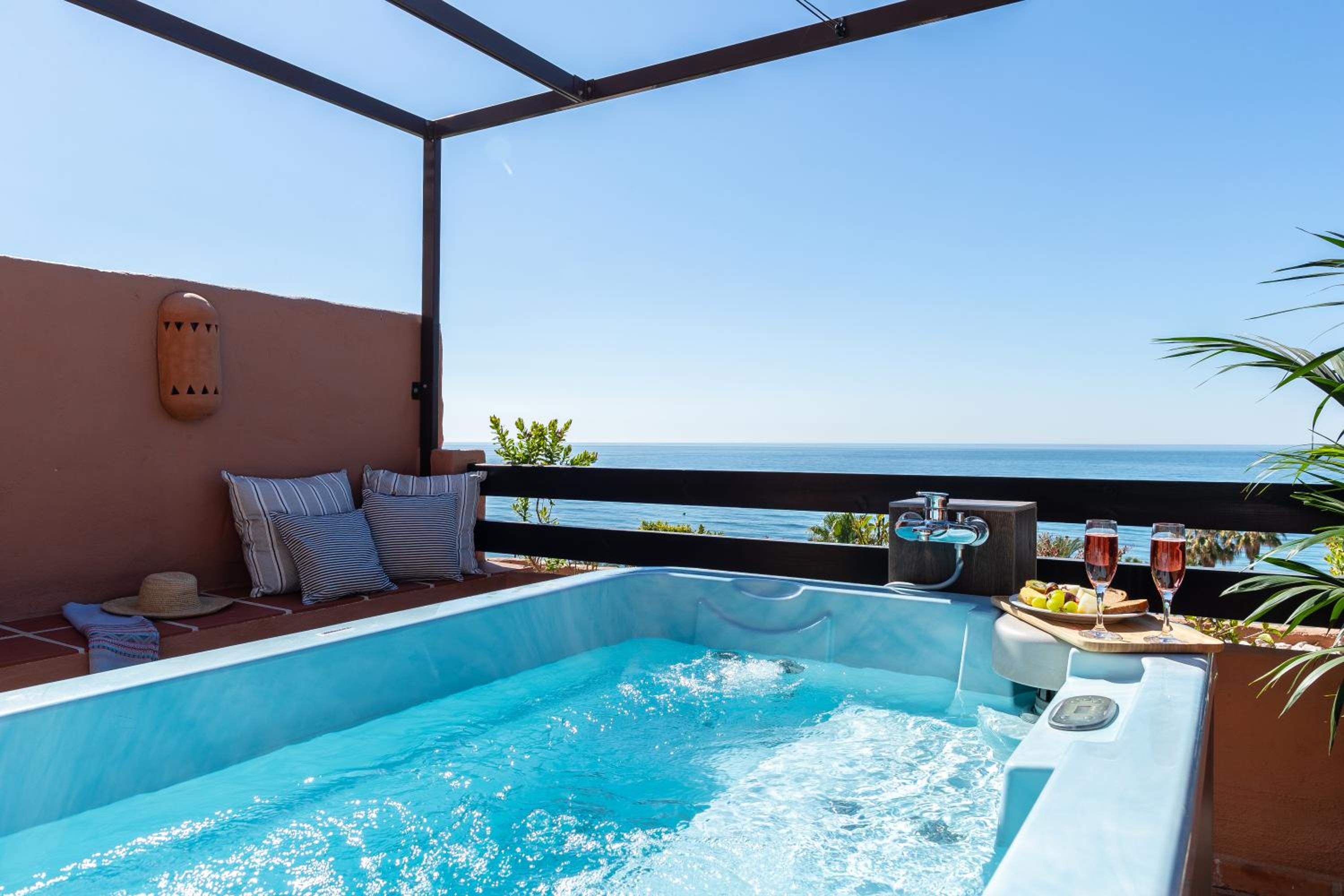 Suite Del Mar - Photo 6