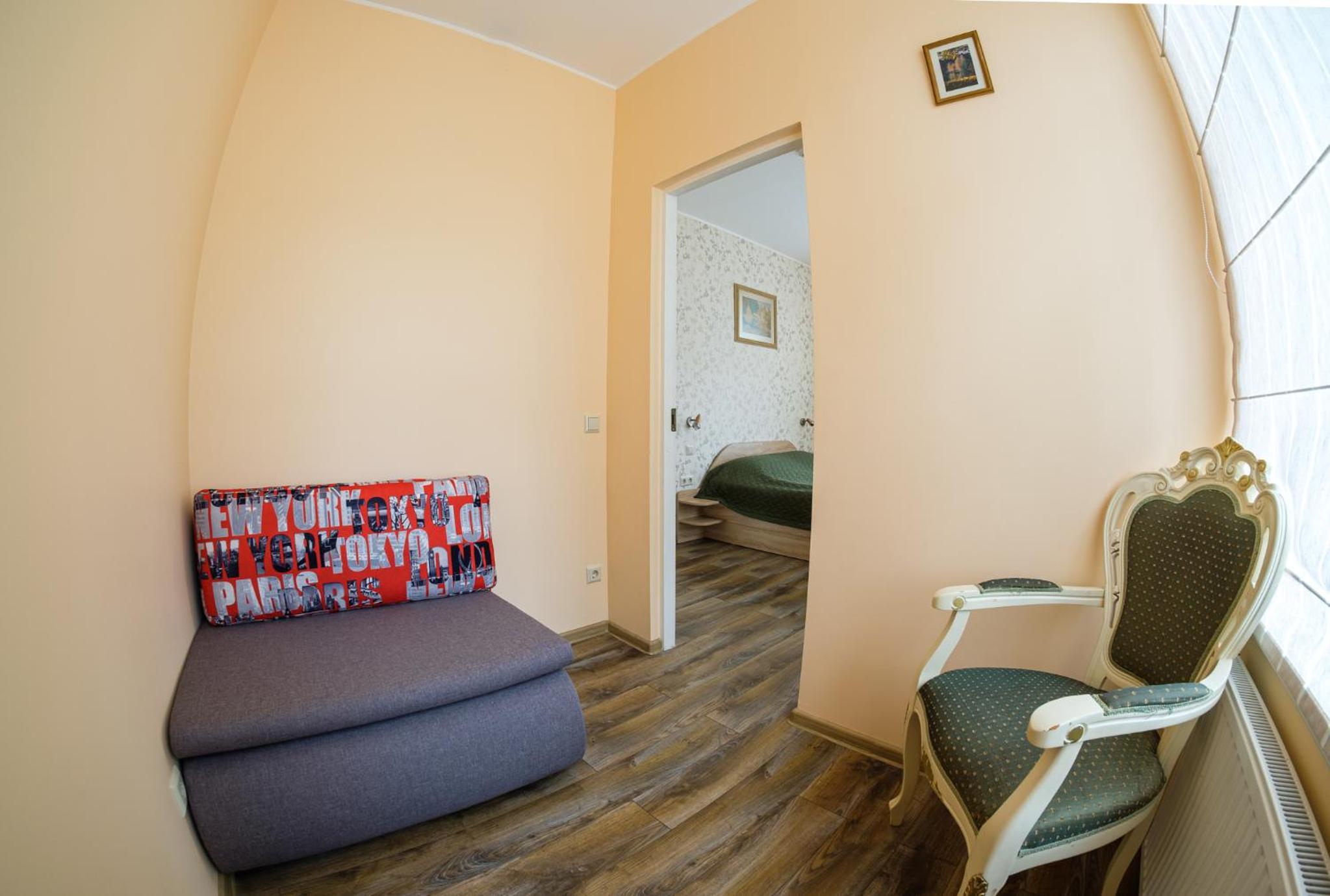 Standard Double or Twin Room - Photo 3