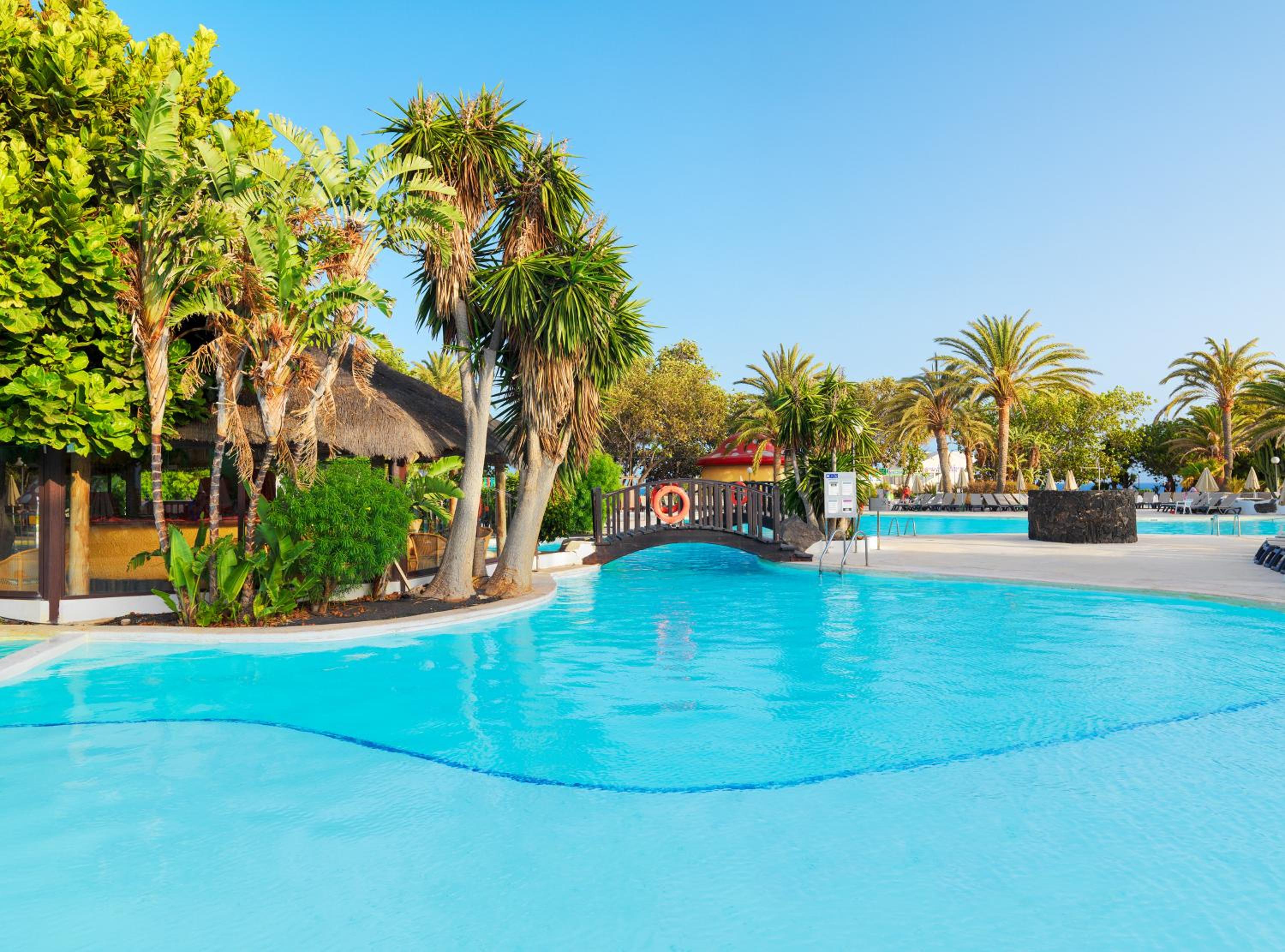 Superior Double Room with Pool View (2 Adults)