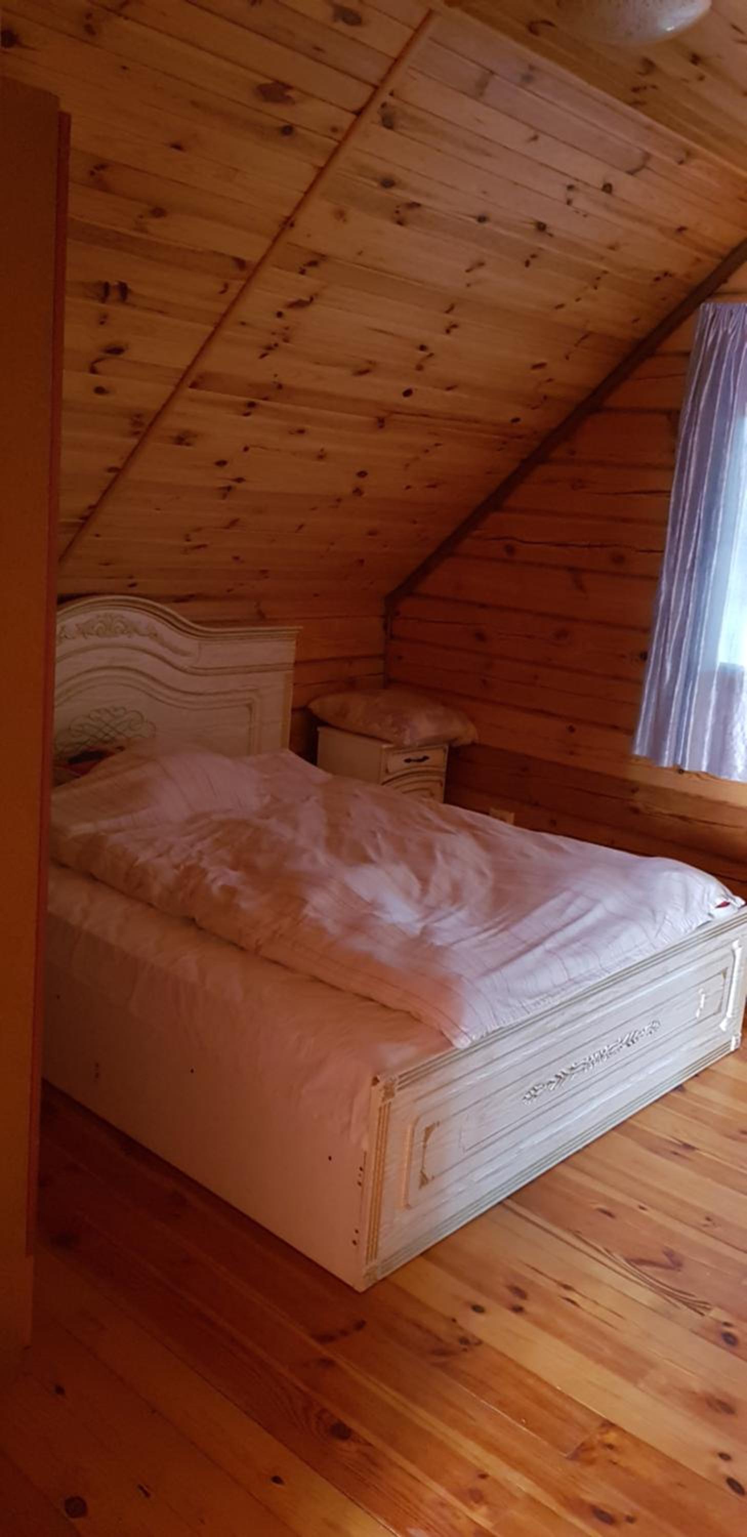 Four-Bedroom House photo 1
