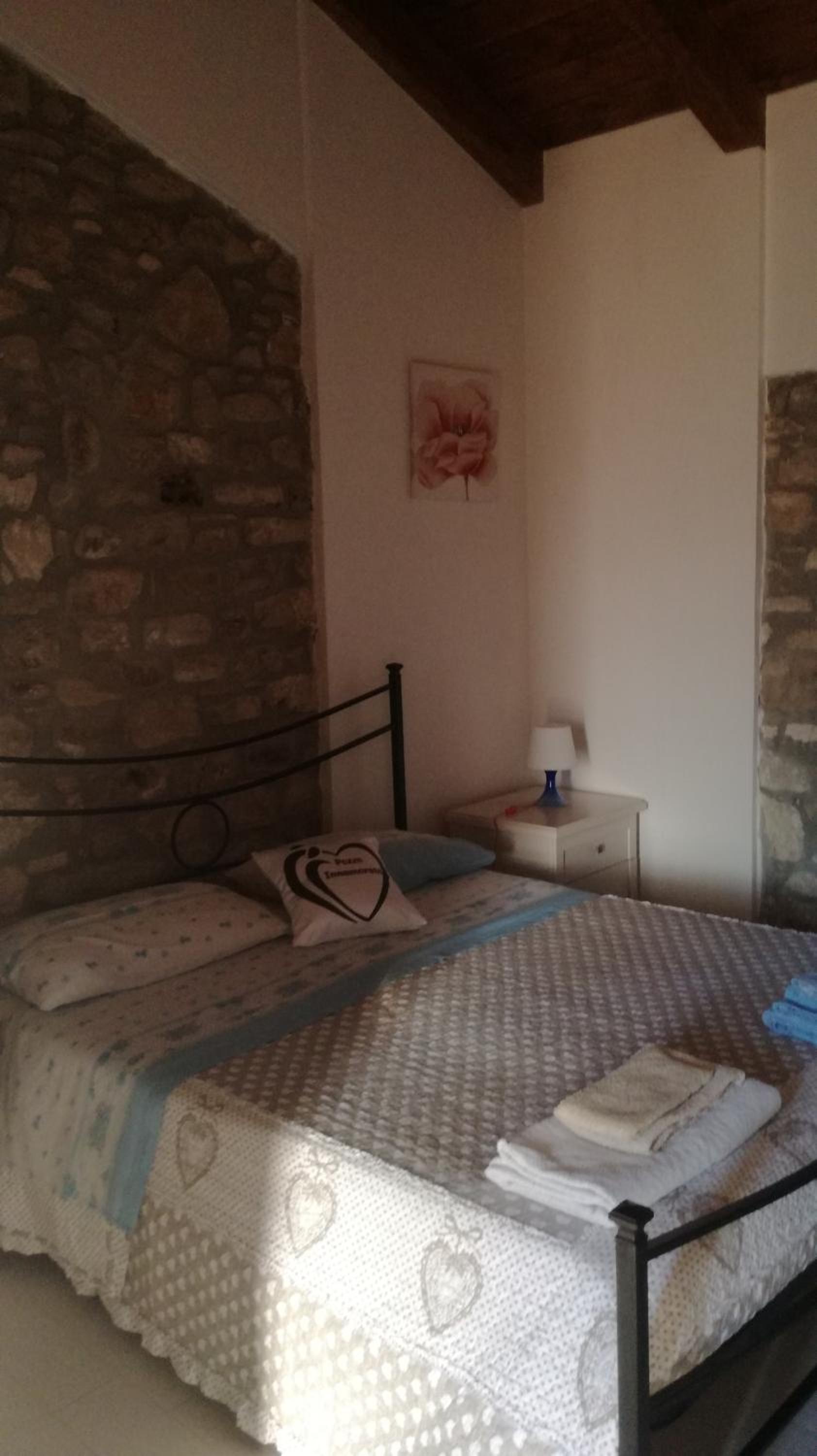 Double Room with Private Bathroom photo 2