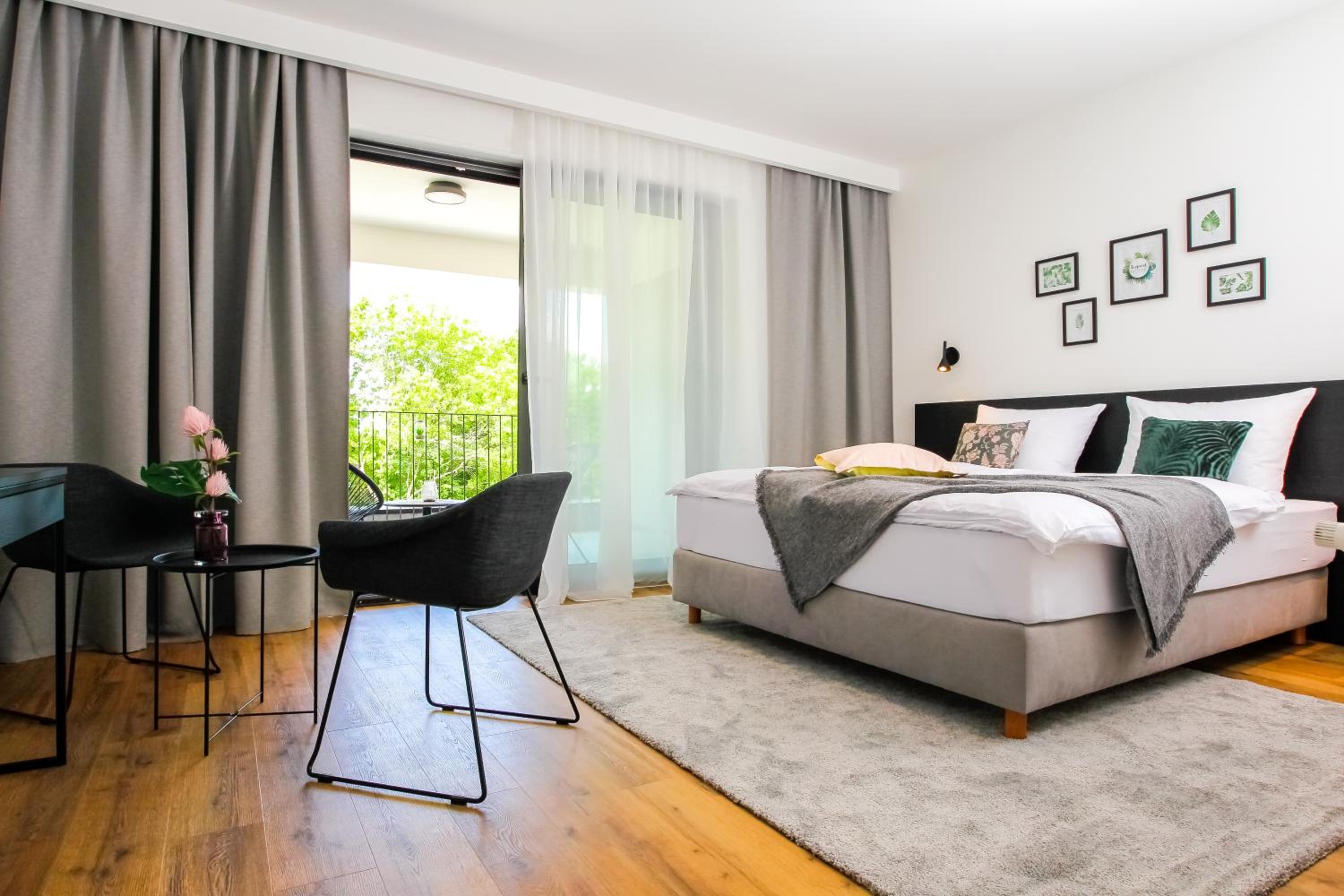 Luxury Double Room with Terrace