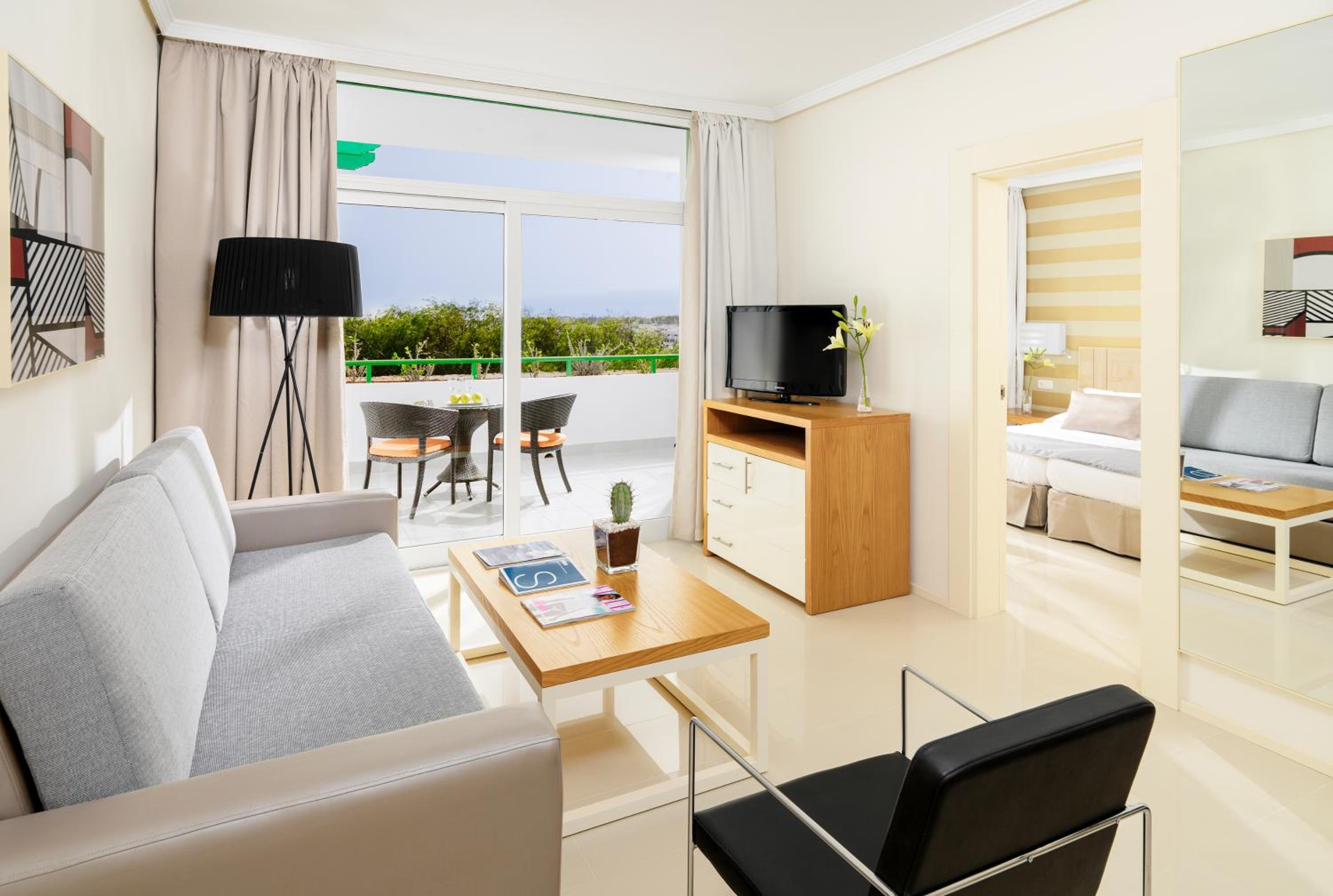 Suite (2 Adults)