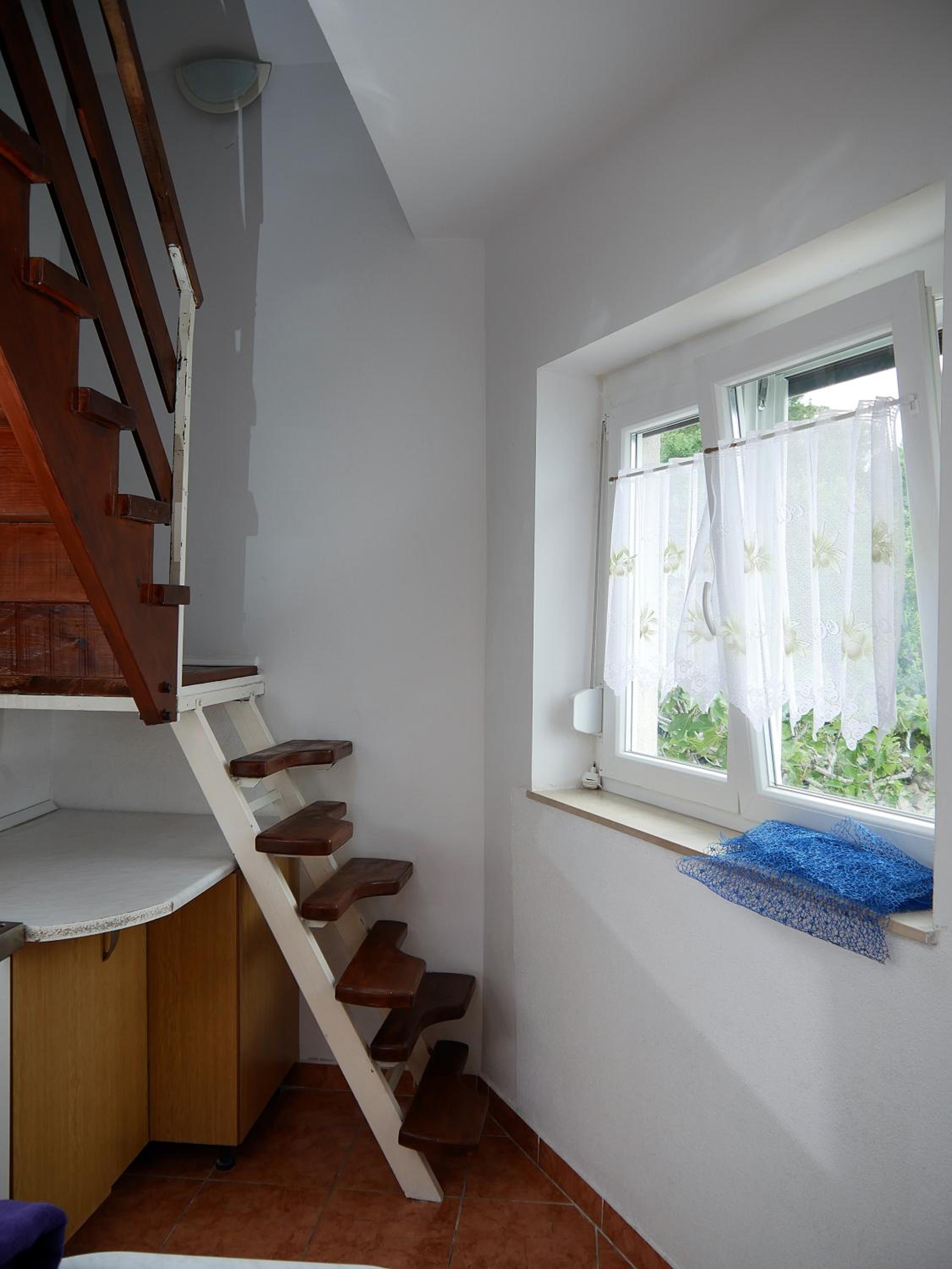Apartment - Split Level