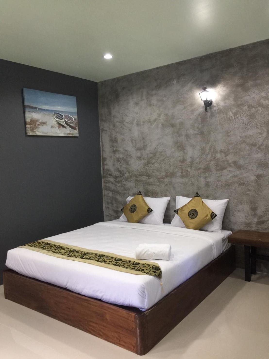Deluxe Double Room - Photo 1