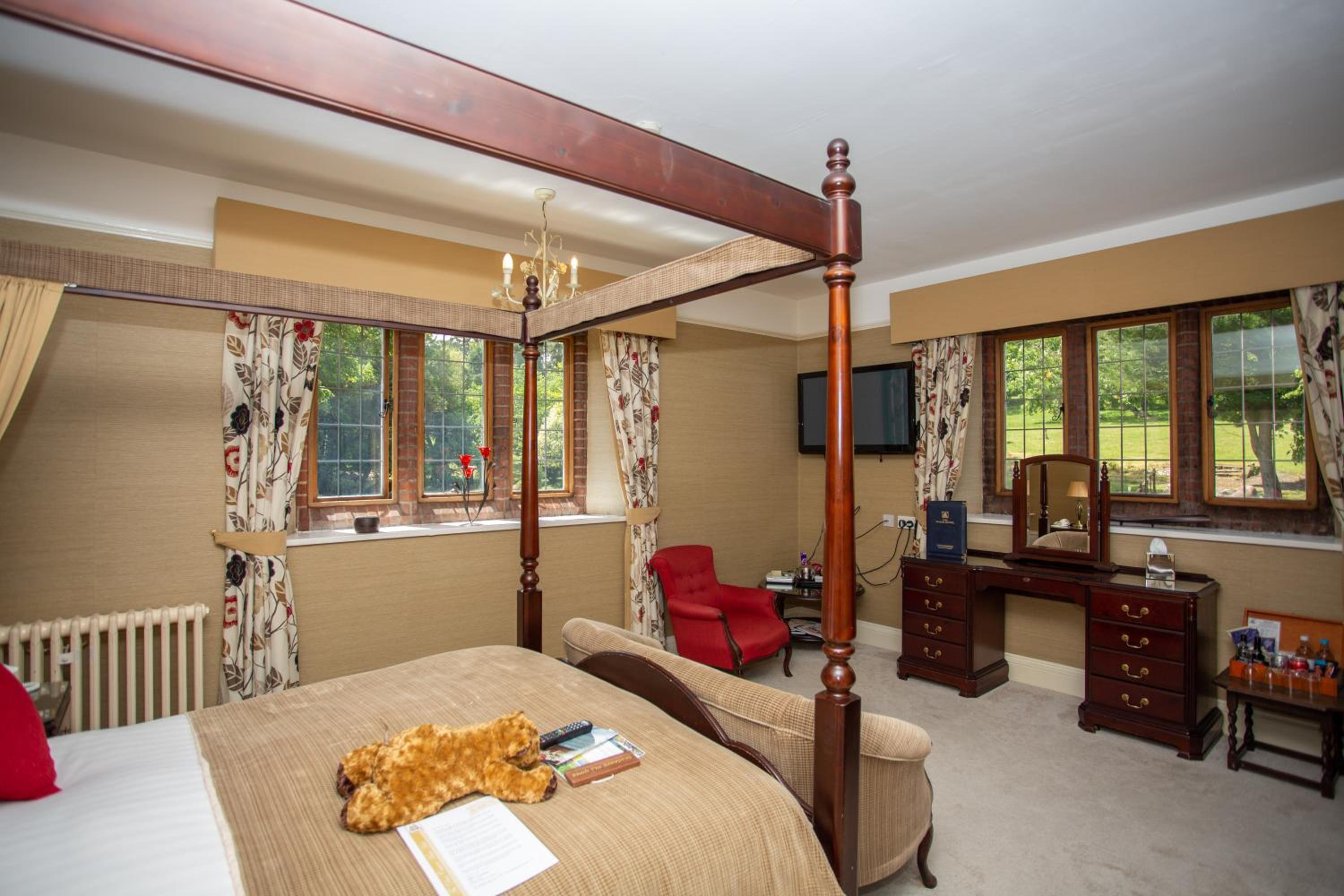 Deluxe Room - Photo 2
