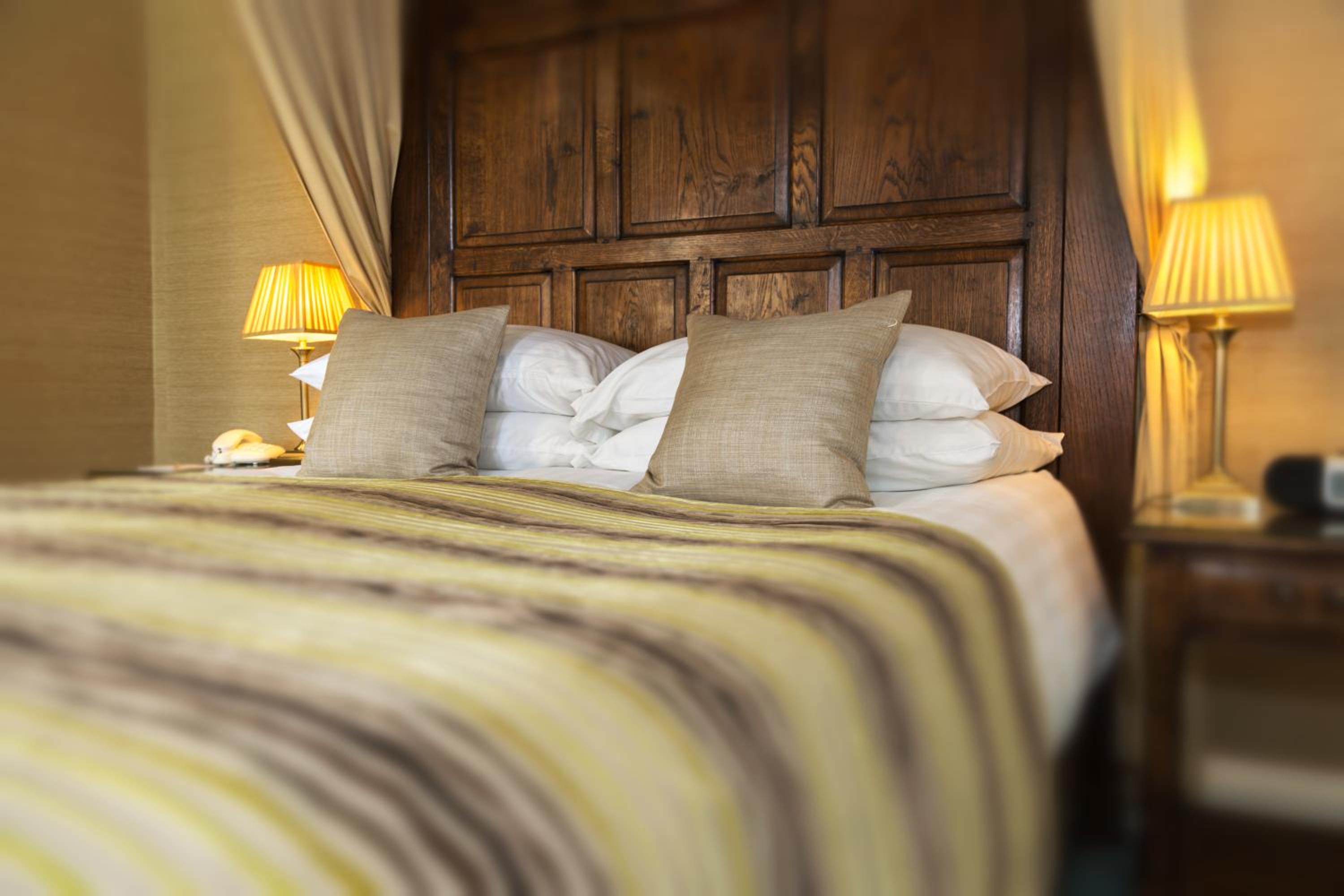 Deluxe Room - Photo 6