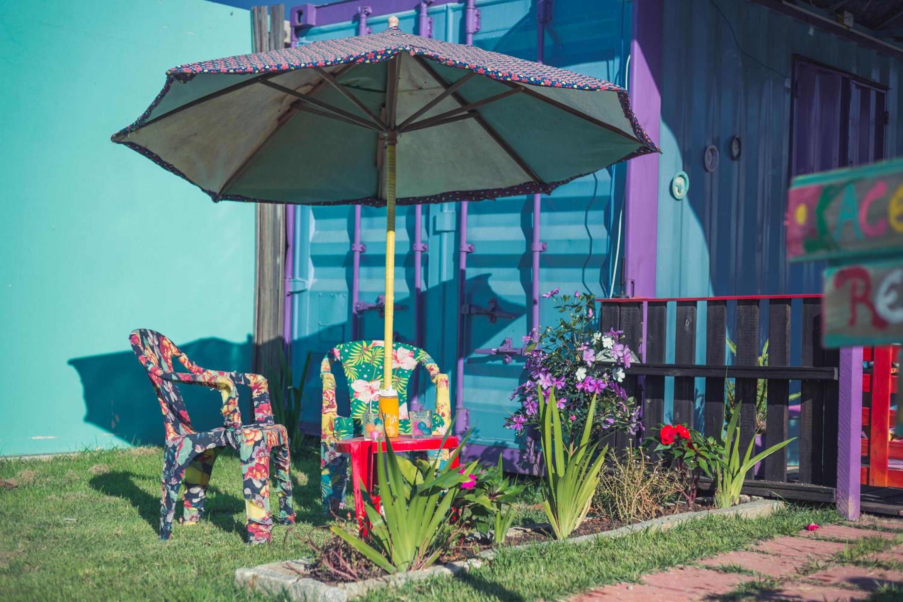 Mobile Home photo 3