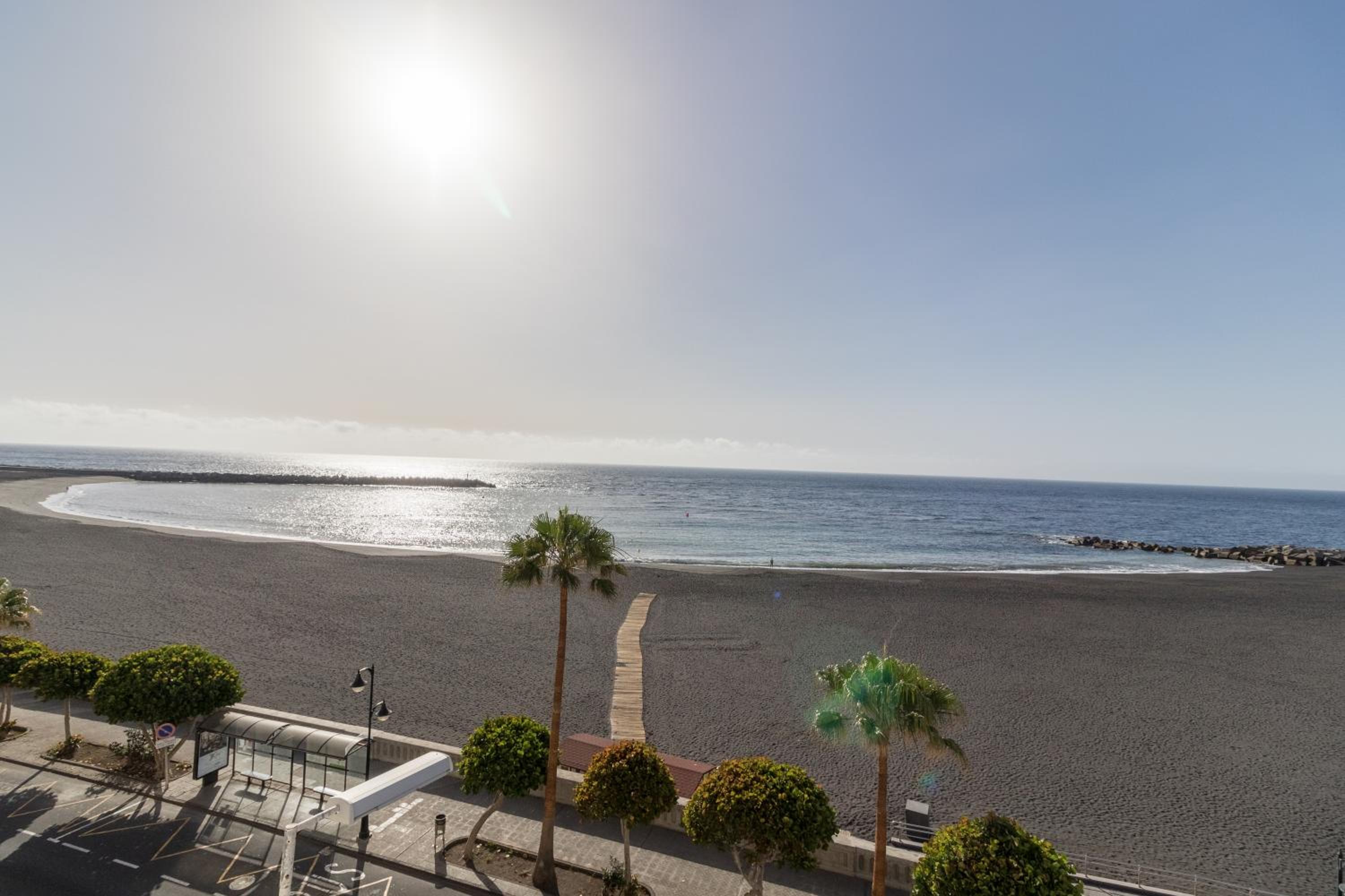 Deluxe Double Room with Balcony and Sea View