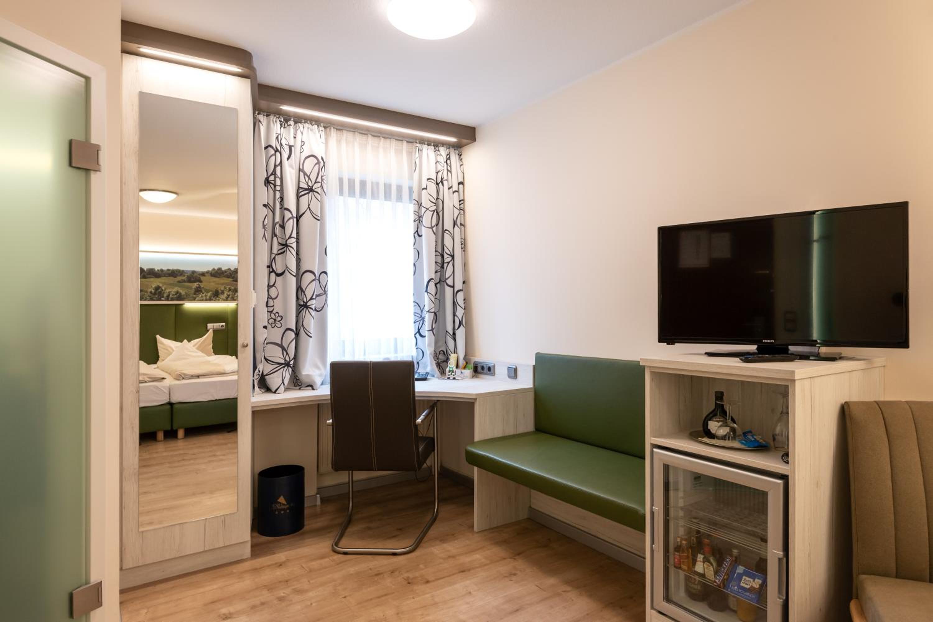Double Room - Photo 4