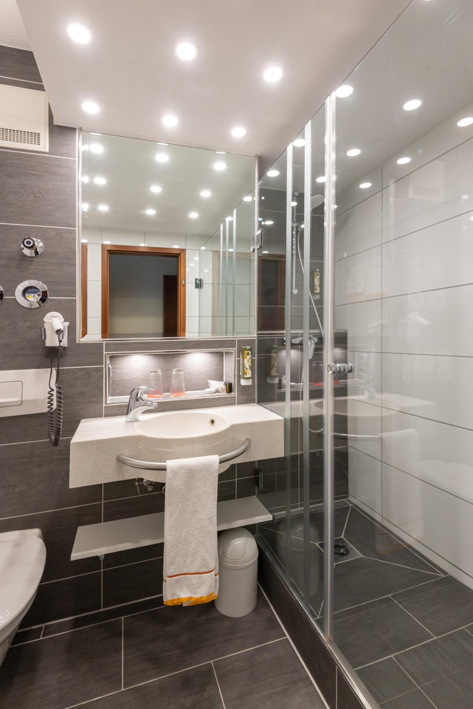 Double Room - Photo 2