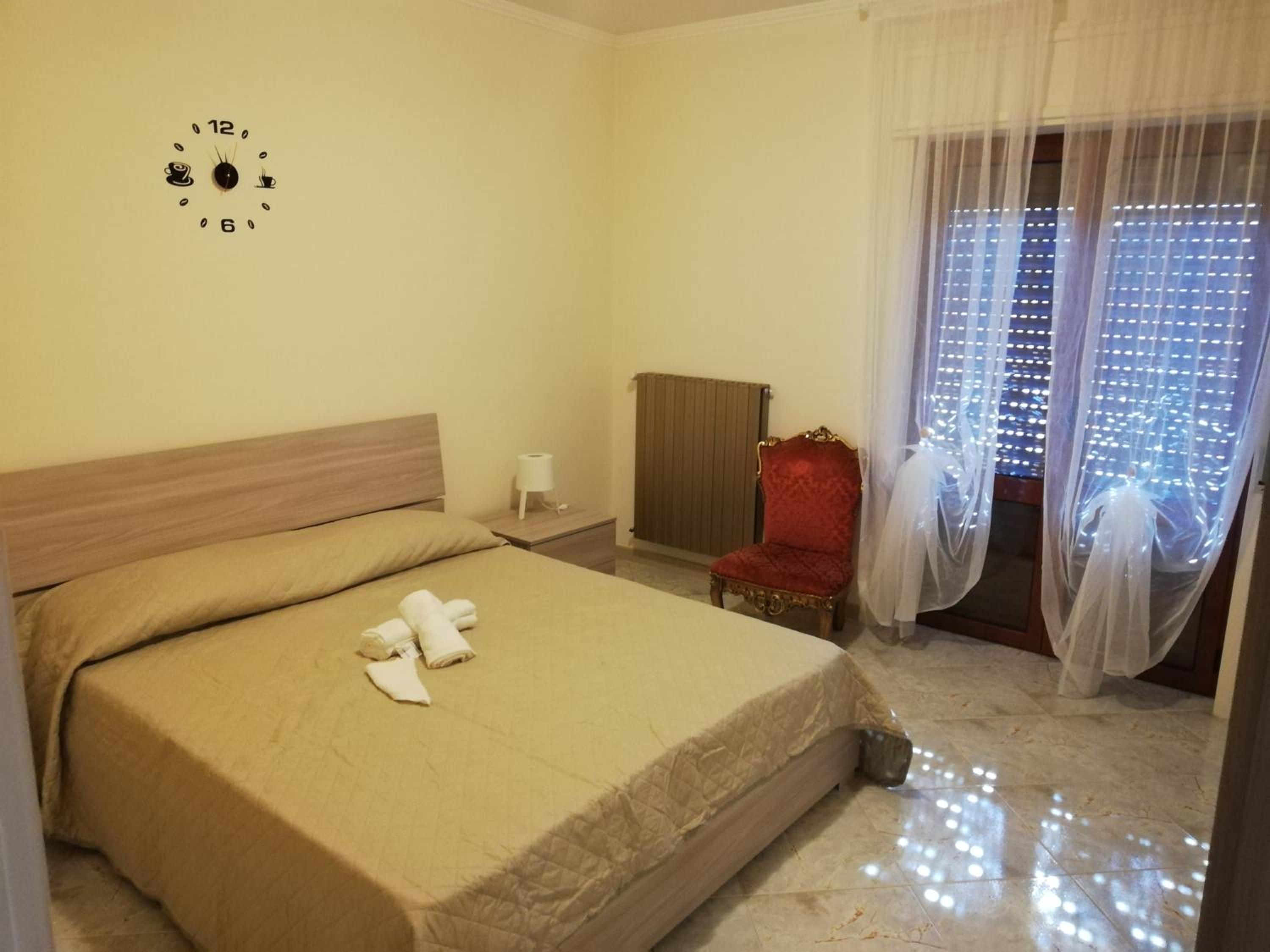 One-Bedroom House photo 2