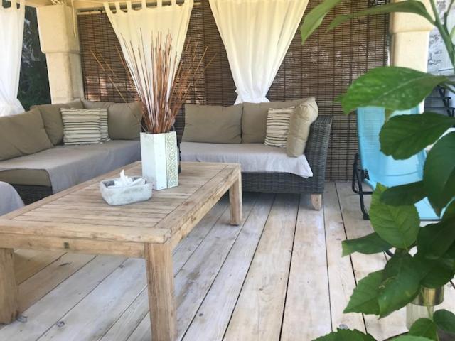 Apartment with Sea View - Photo 7