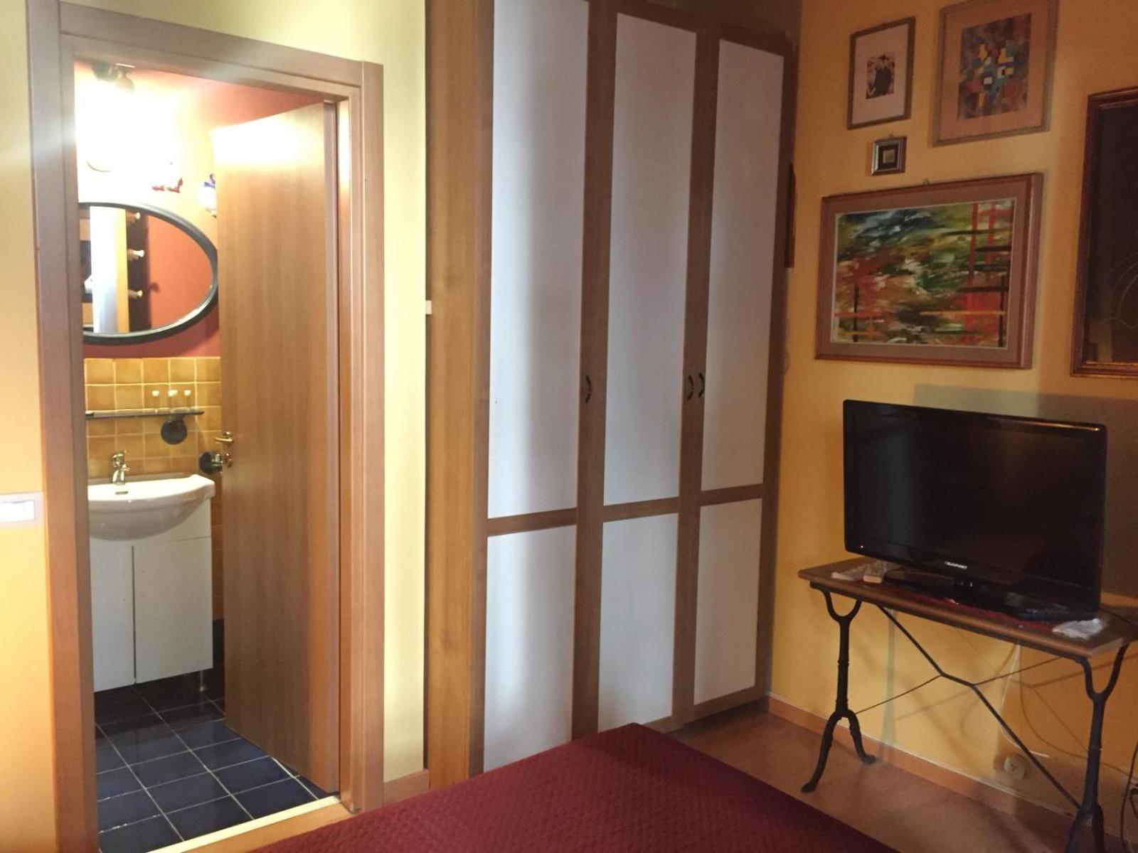 Apartment photo 3