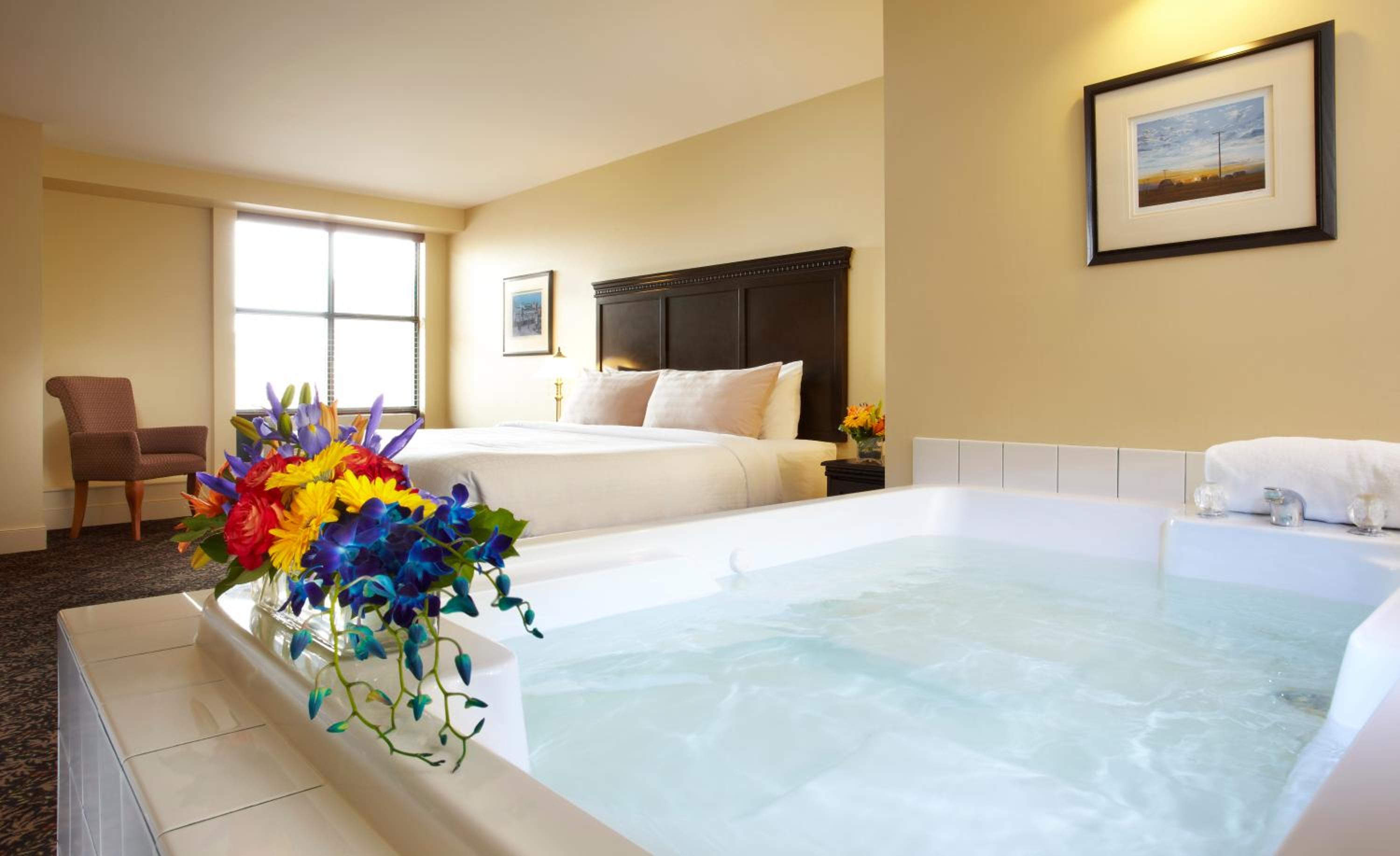 King Suite with Spa Bath
