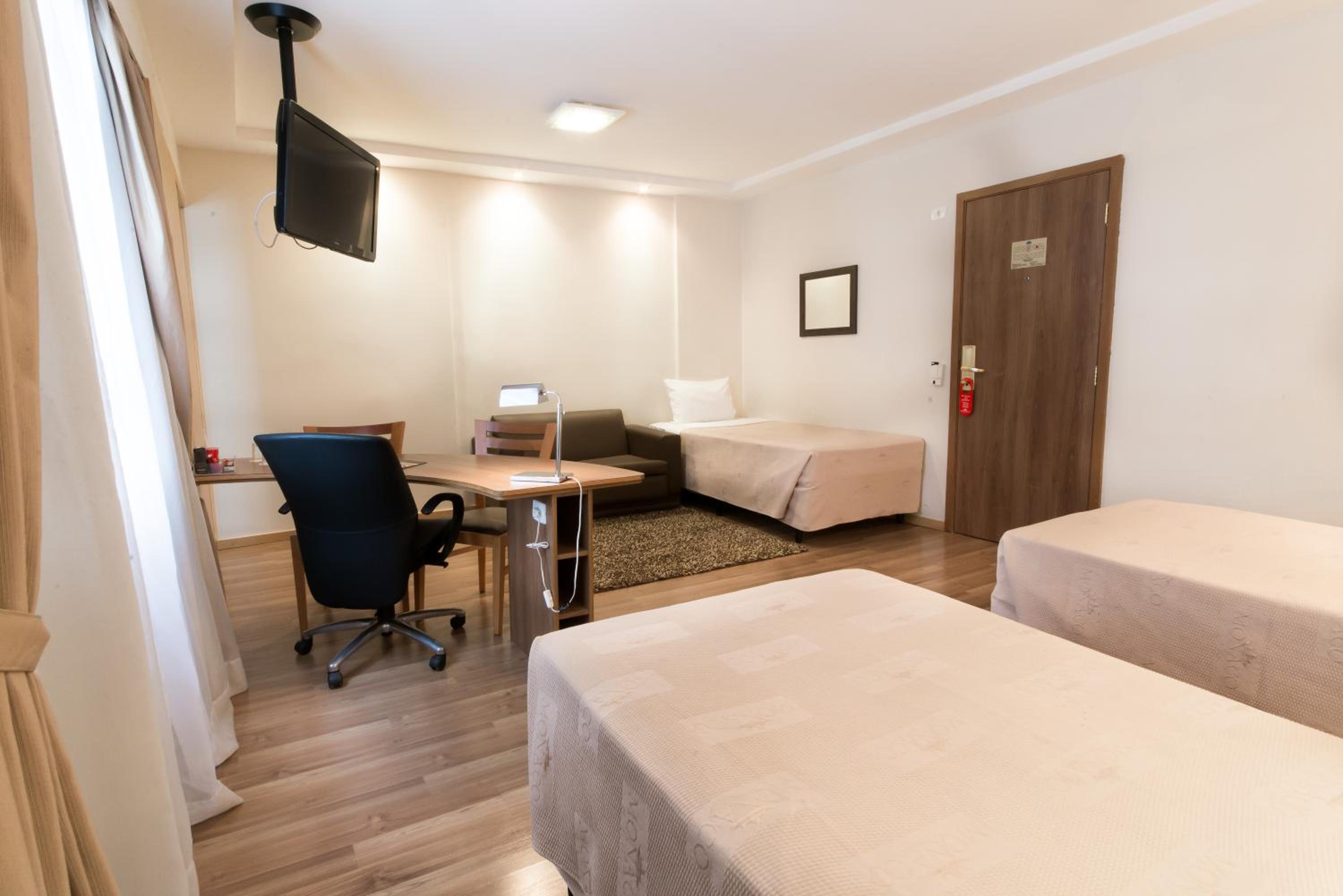 Standard Triple Room photo 1