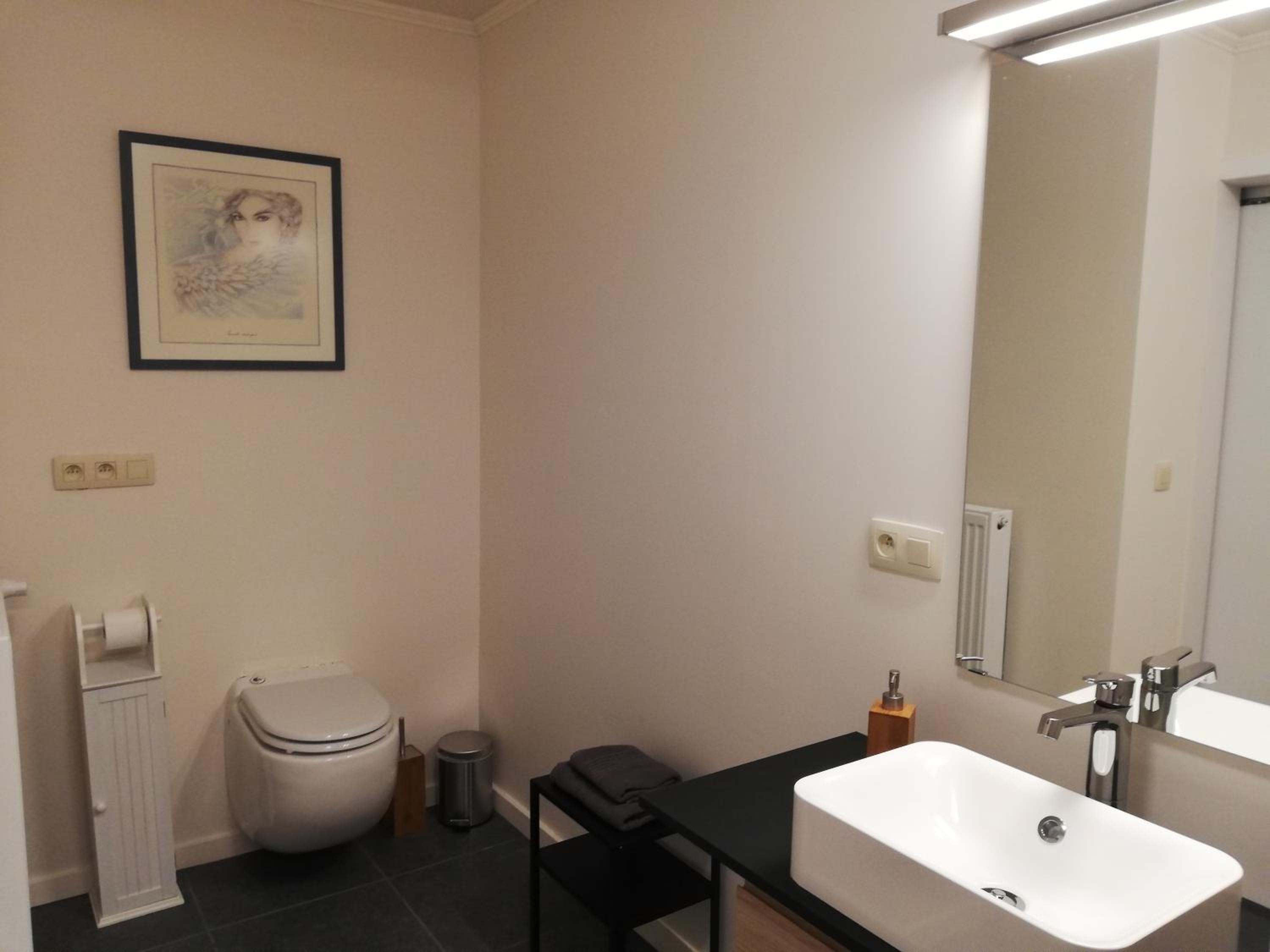 Quadruple Room with Bathroom - Photo 3