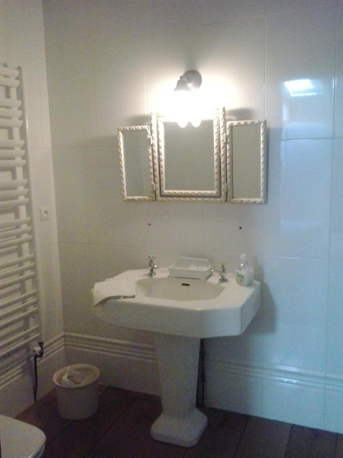 Suite with Garden View - Photo 3