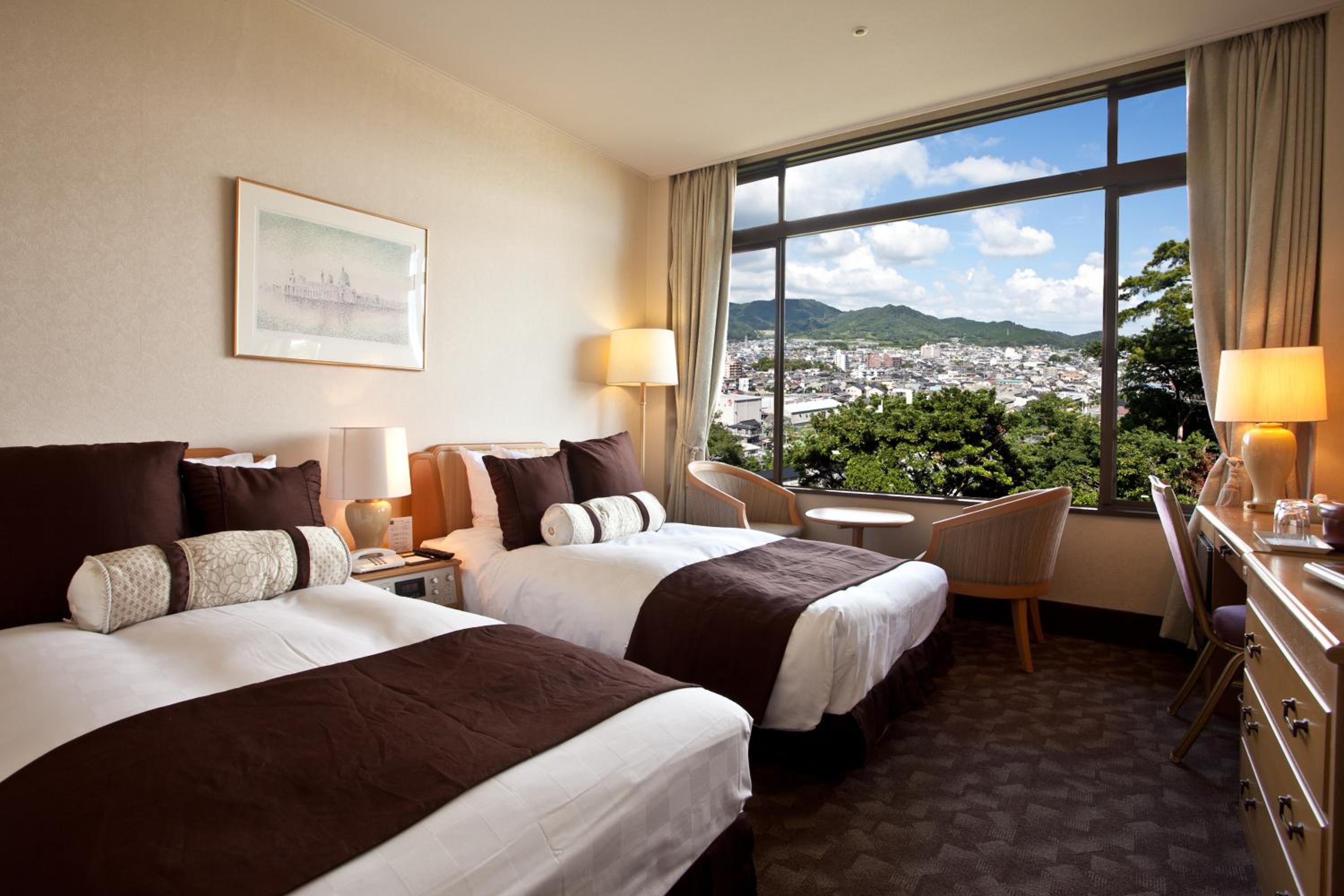 Twin Room with Mountain View - Photo 15