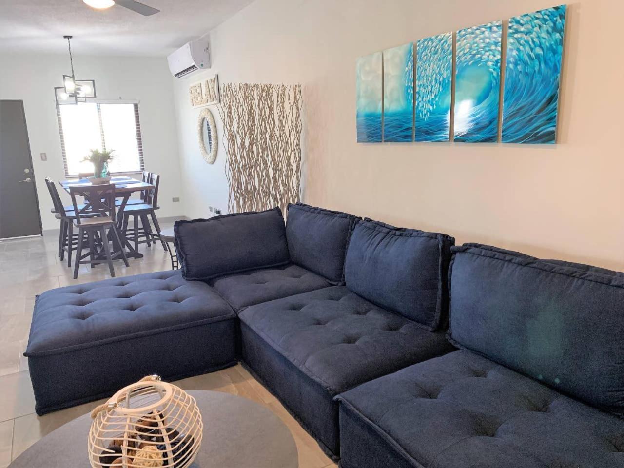 Two-Bedroom House - Photo 25