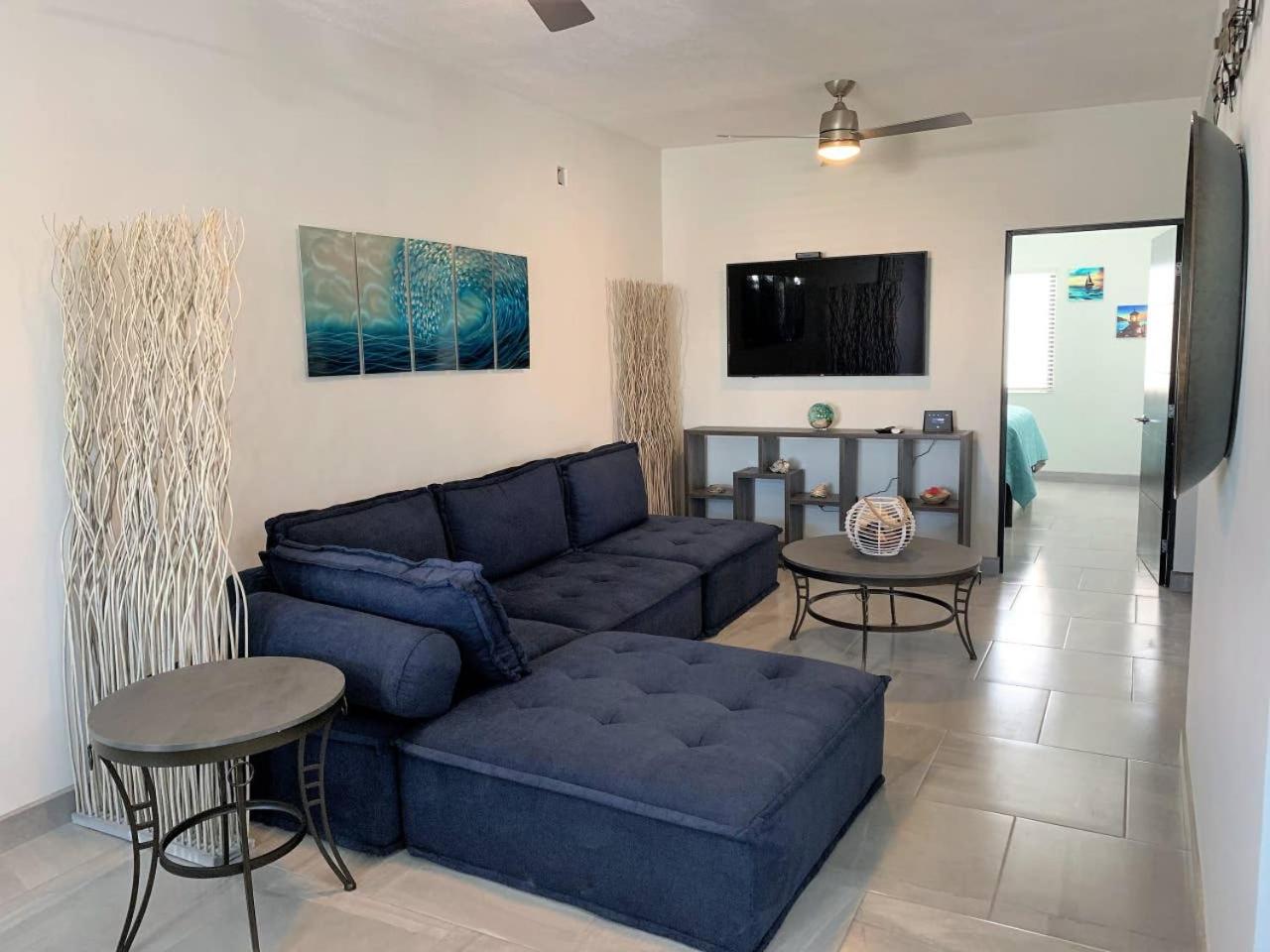 Two-Bedroom House - Photo 9