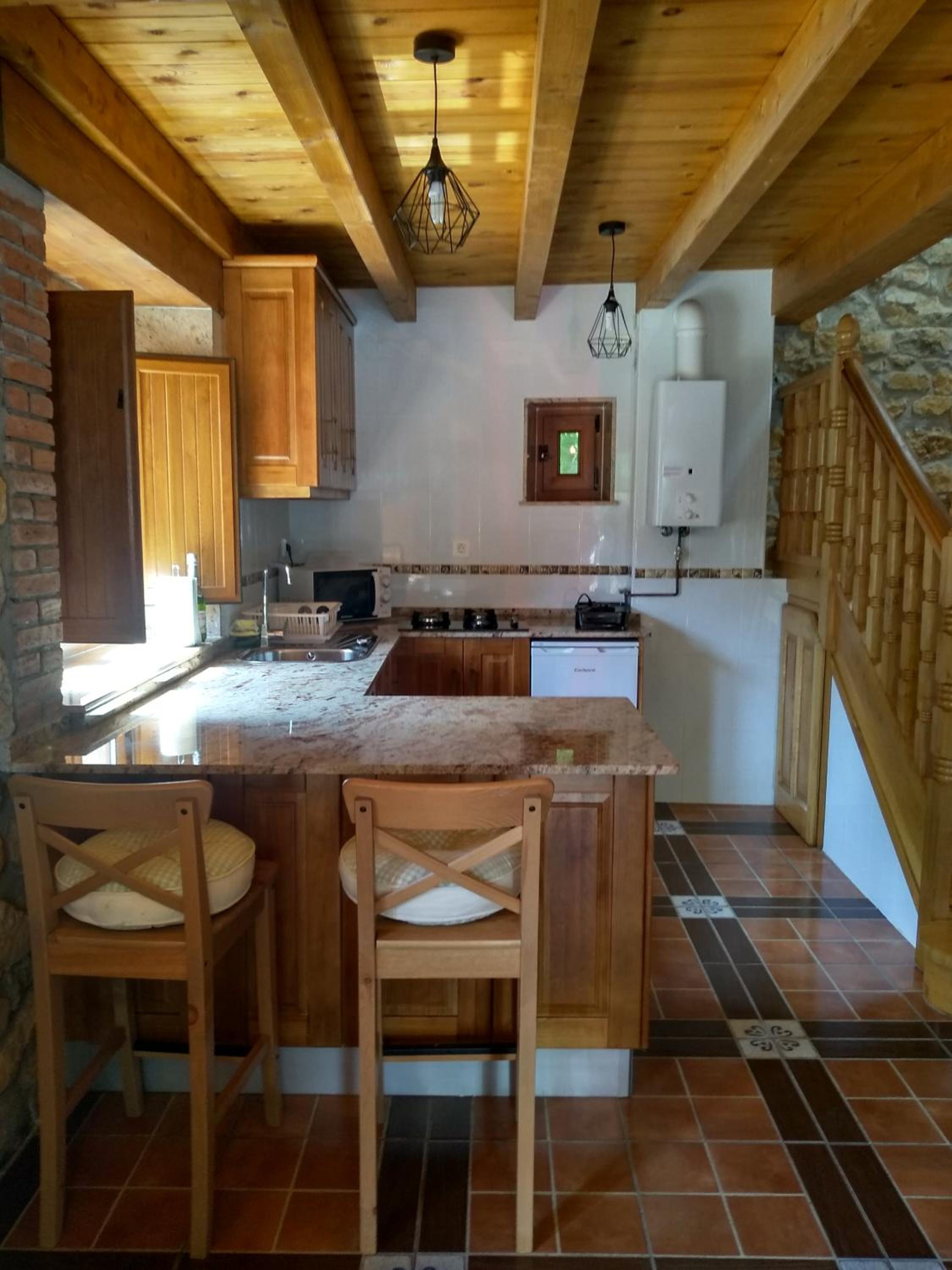 Two-Bedroom House - Photo 13