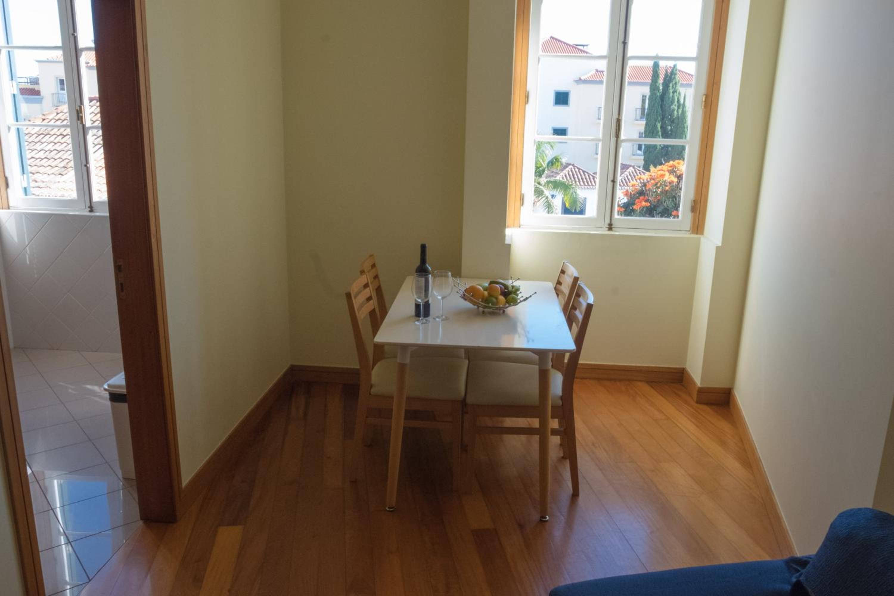 Two-Bedroom Apartment - Photo 29