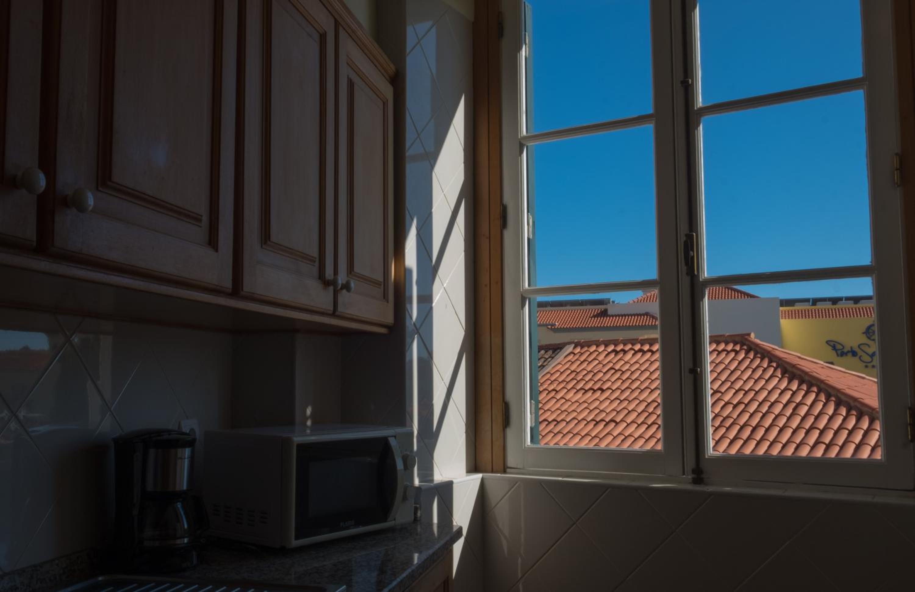 Two-Bedroom Apartment - Photo 9