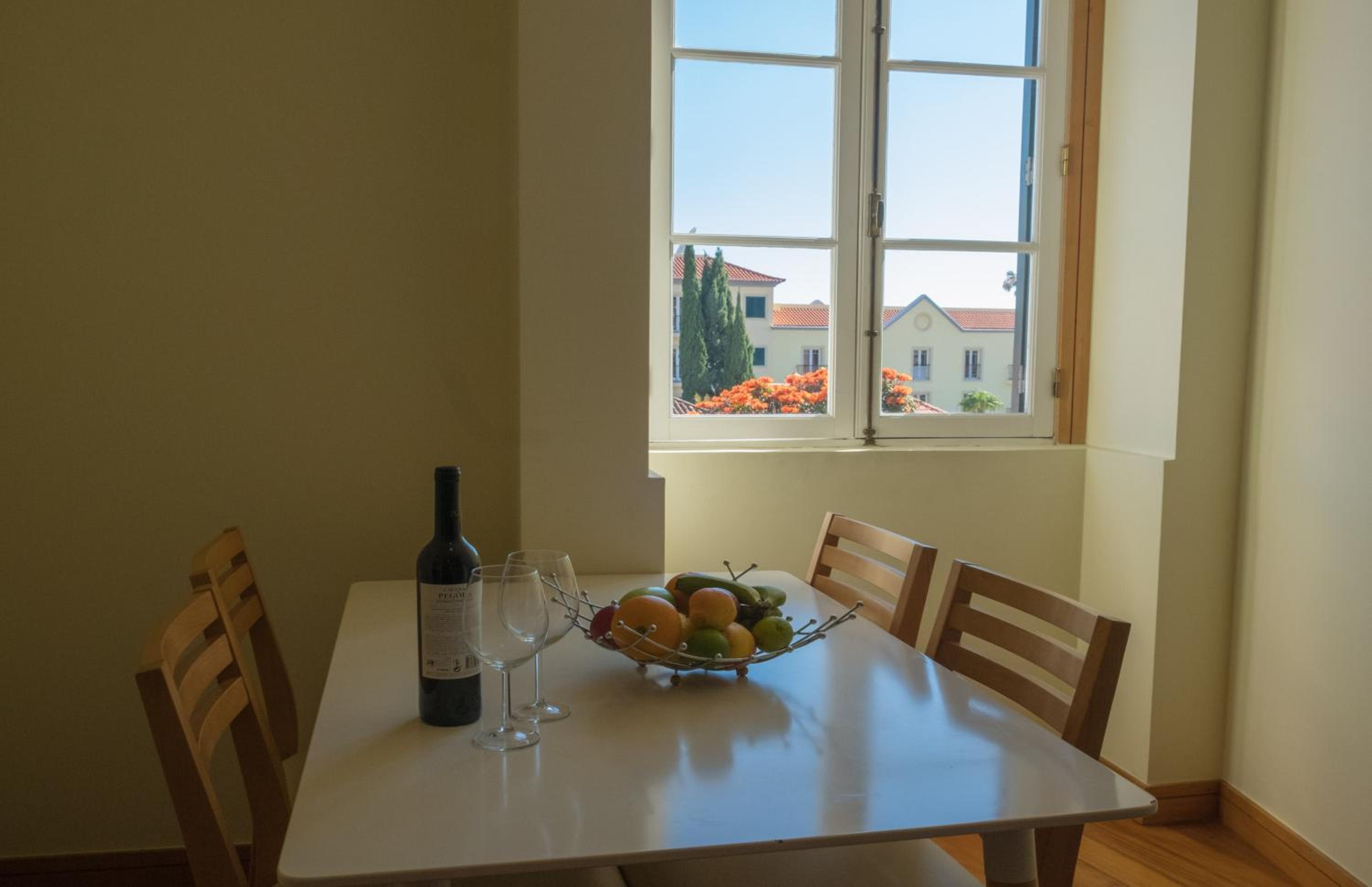 Two-Bedroom Apartment - Photo 25