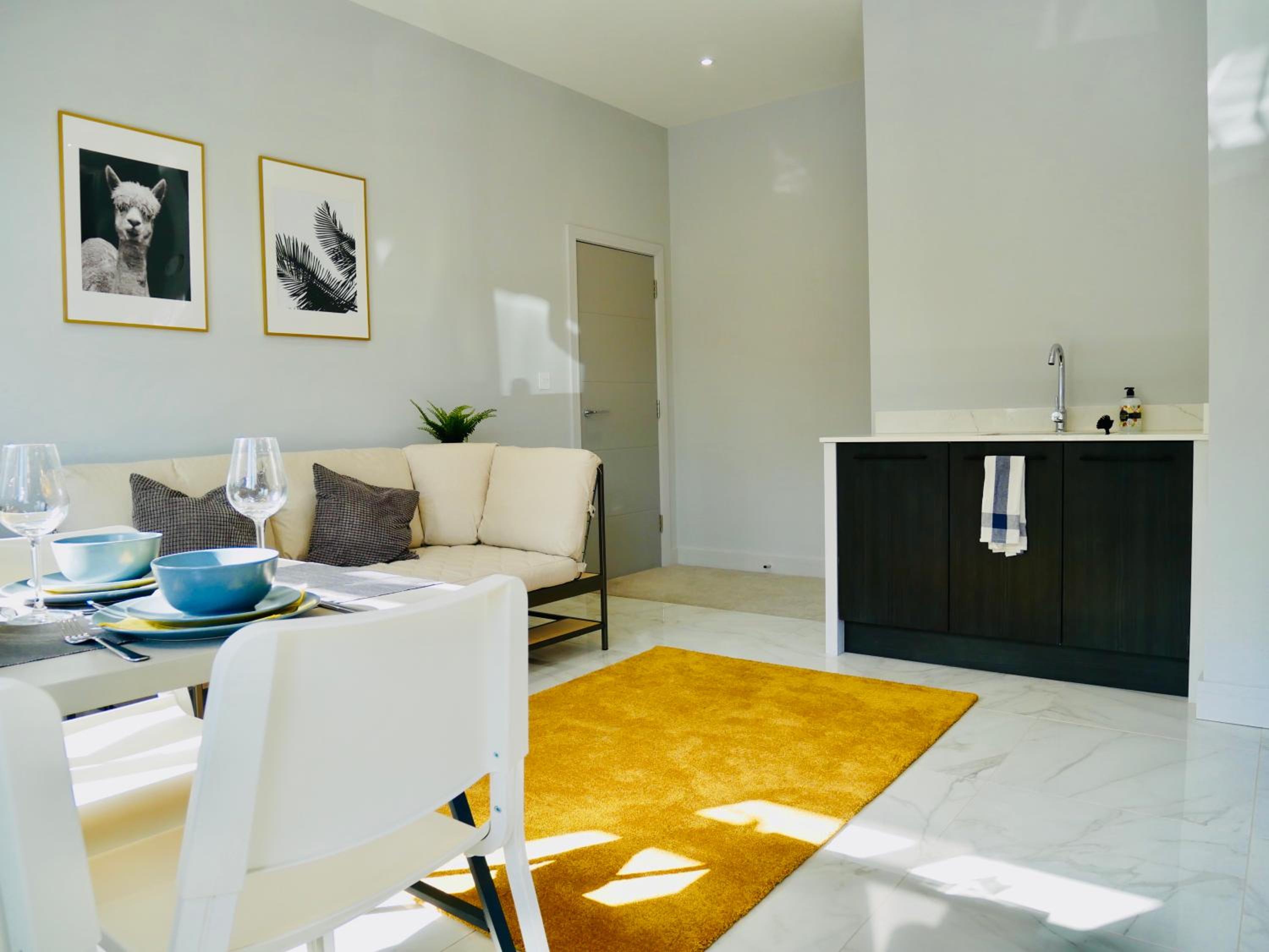 Three-Bedroom Apartment - Photo 6